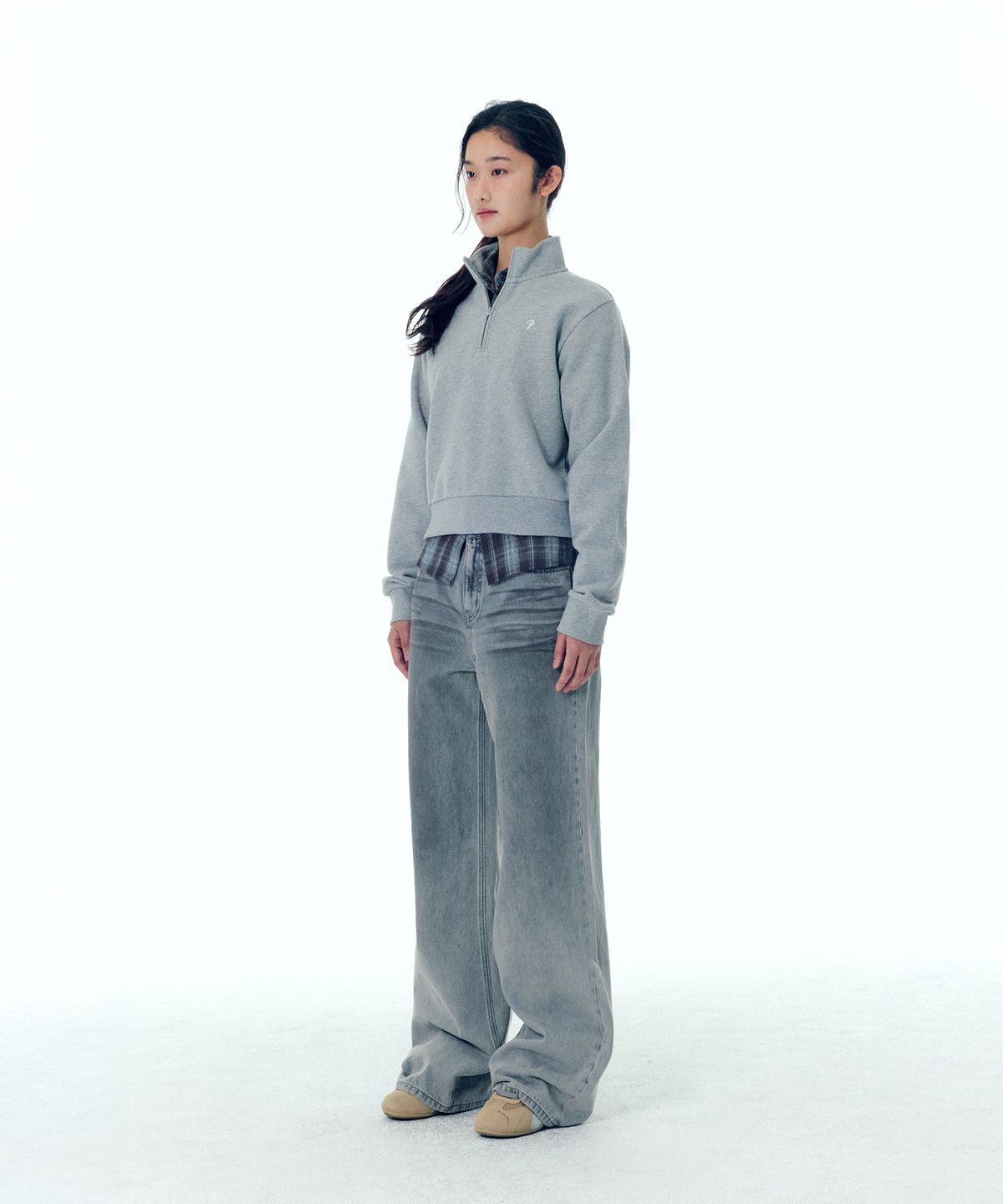 플랙 우먼(PLAC WOMEN) 로고 하프 집업 스웻셔츠 2colors