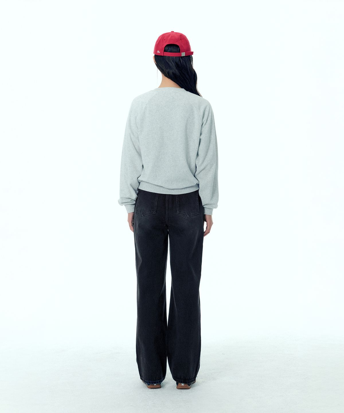 플랙 우먼(PLAC WOMEN) 자수 로고 테리 스웻셔츠 2colors