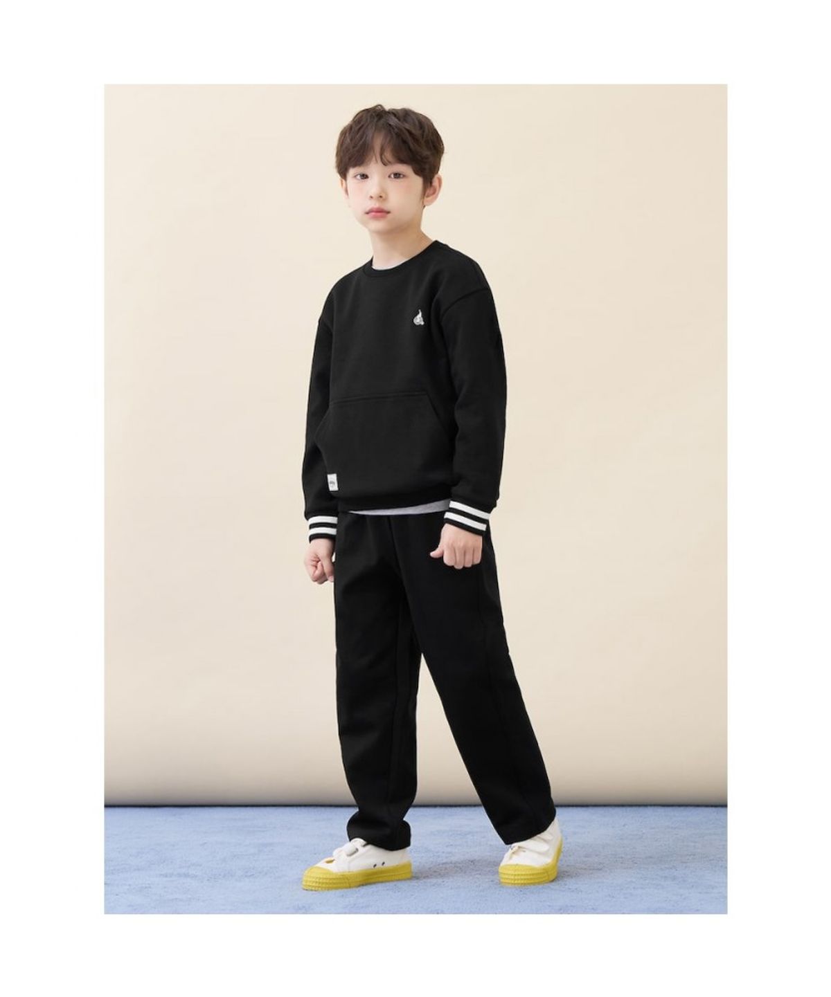 빈폴 키즈(BEANPOLE KIDS) 캥거루포켓 스웨트 셔츠 상하세트  블랙 (BI6141U115) (BI6141U115)