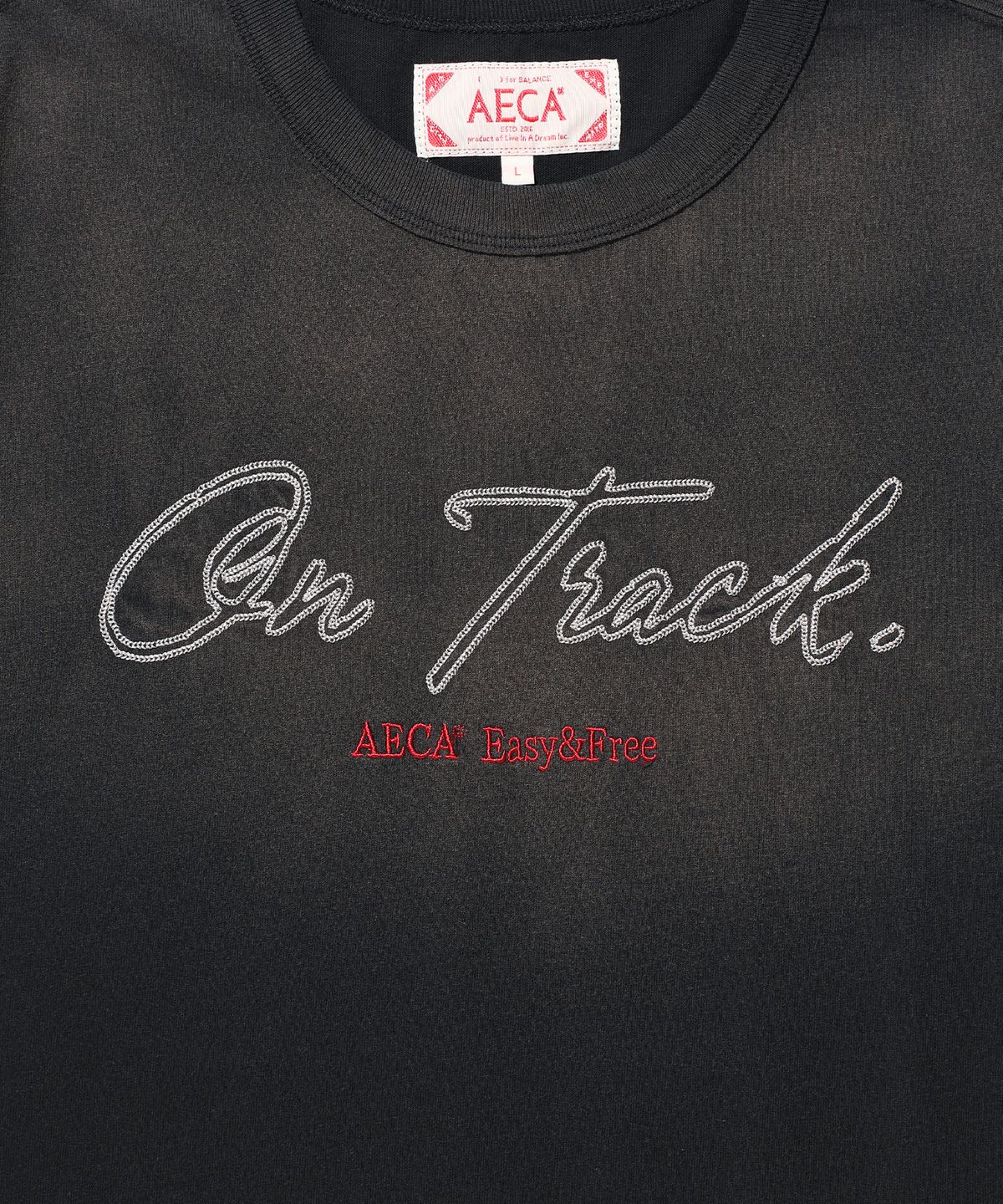 에이카화이트(AECA) ON TRACK EMBROIDERY WASHED HALF SLEEVE TEE-BLACK