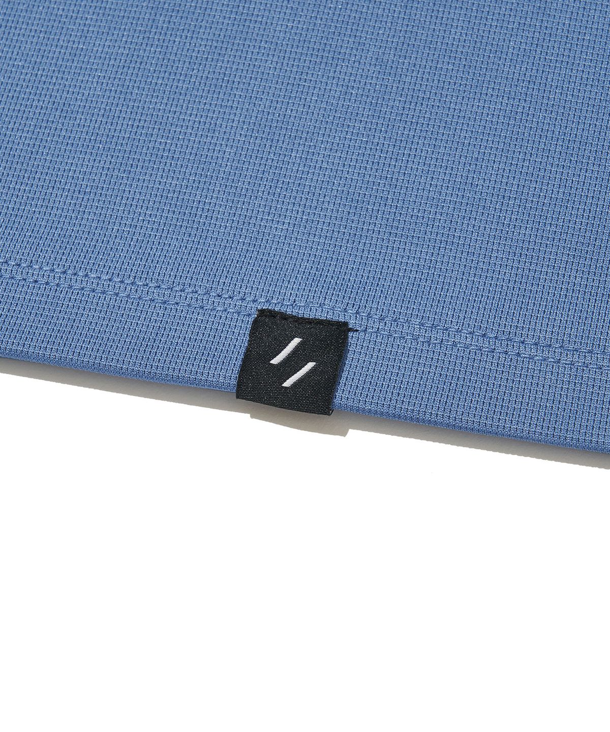 웰터 익스페리먼트(WELTER EXPERIMENT) BRISA SLEEVELESS_BLUE