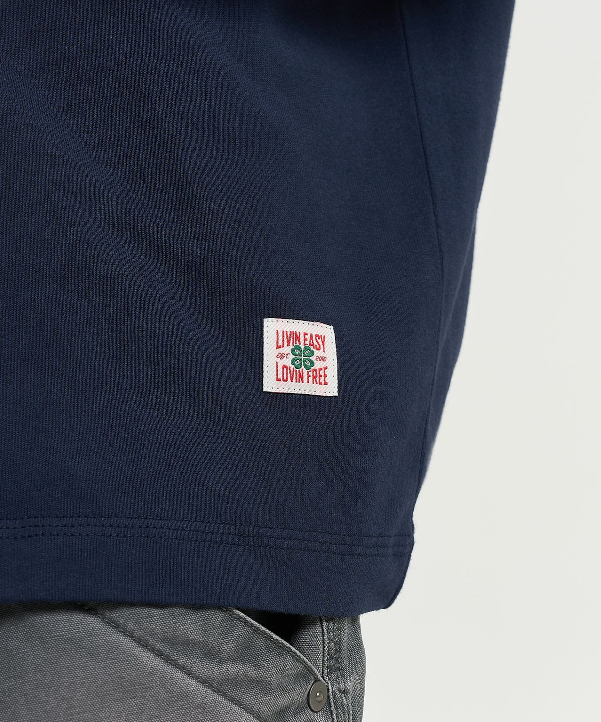 에이카화이트(AECA) AECA ON TRACK HALF SLEEVE TEE-NAVY