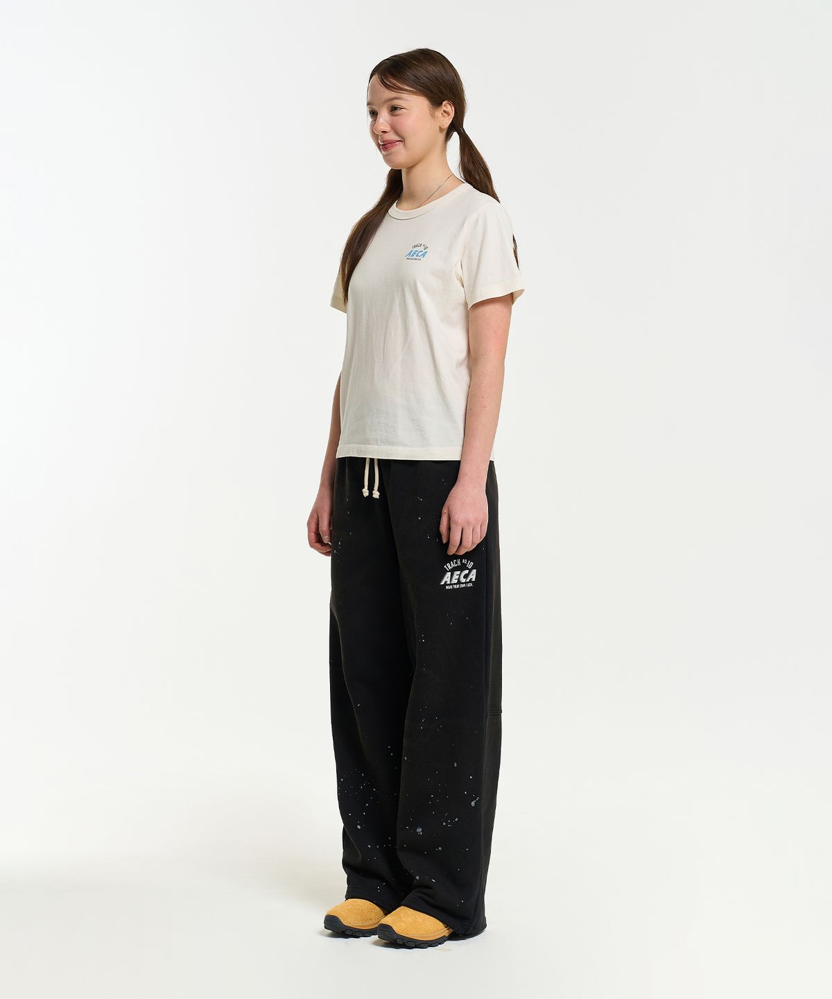 에이카화이트(AECA) (Woman) AECA TRACK NO.10 PART WASHED HALF SLEEVE TEE-ECRU