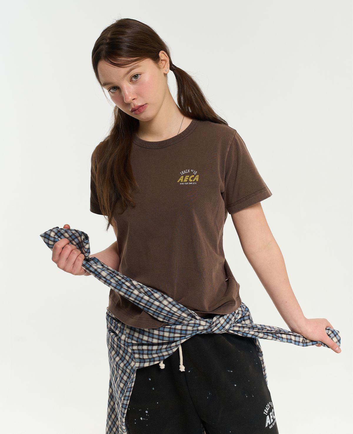 에이카화이트(AECA) (Woman) AECA TRACK NO.10 PART WASHED HALF SLEEVE TEE-BROWN