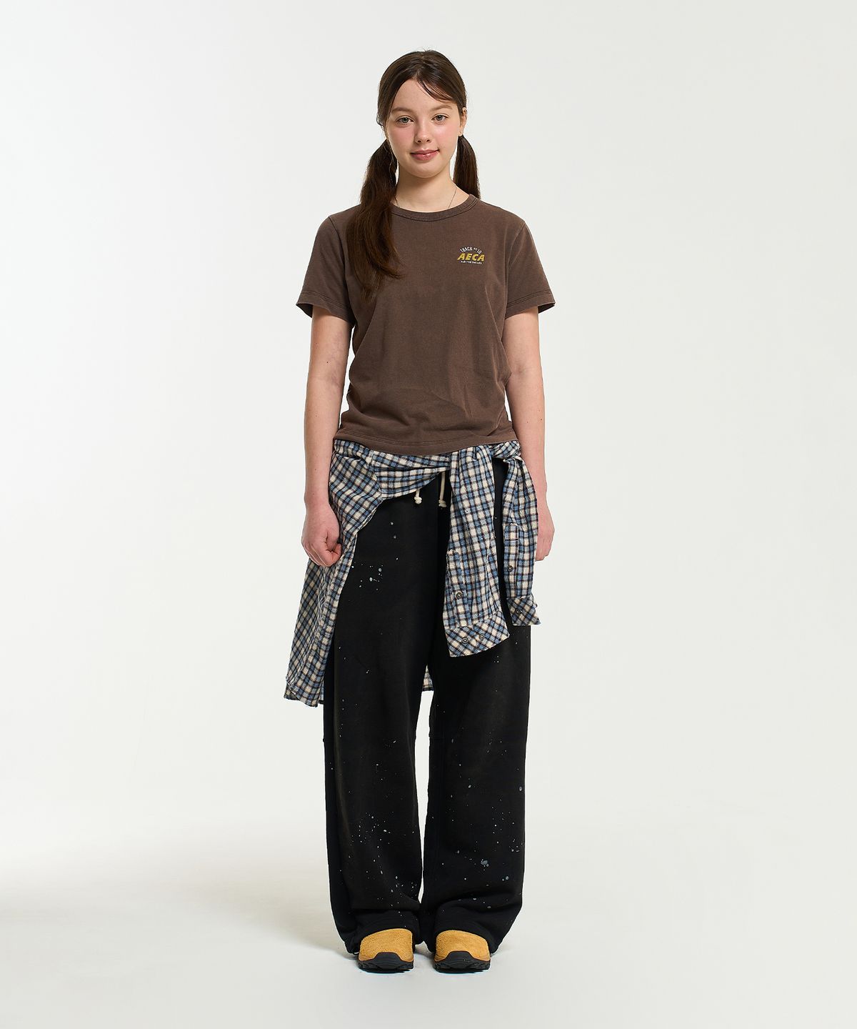 에이카화이트(AECA) (Woman) AECA TRACK NO.10 PART WASHED HALF SLEEVE TEE-BROWN