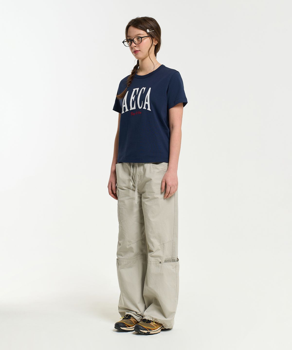 에이카화이트(AECA) (Woman) AECA SYMBOL FELT HALF SLEEVE TEE-NAVY