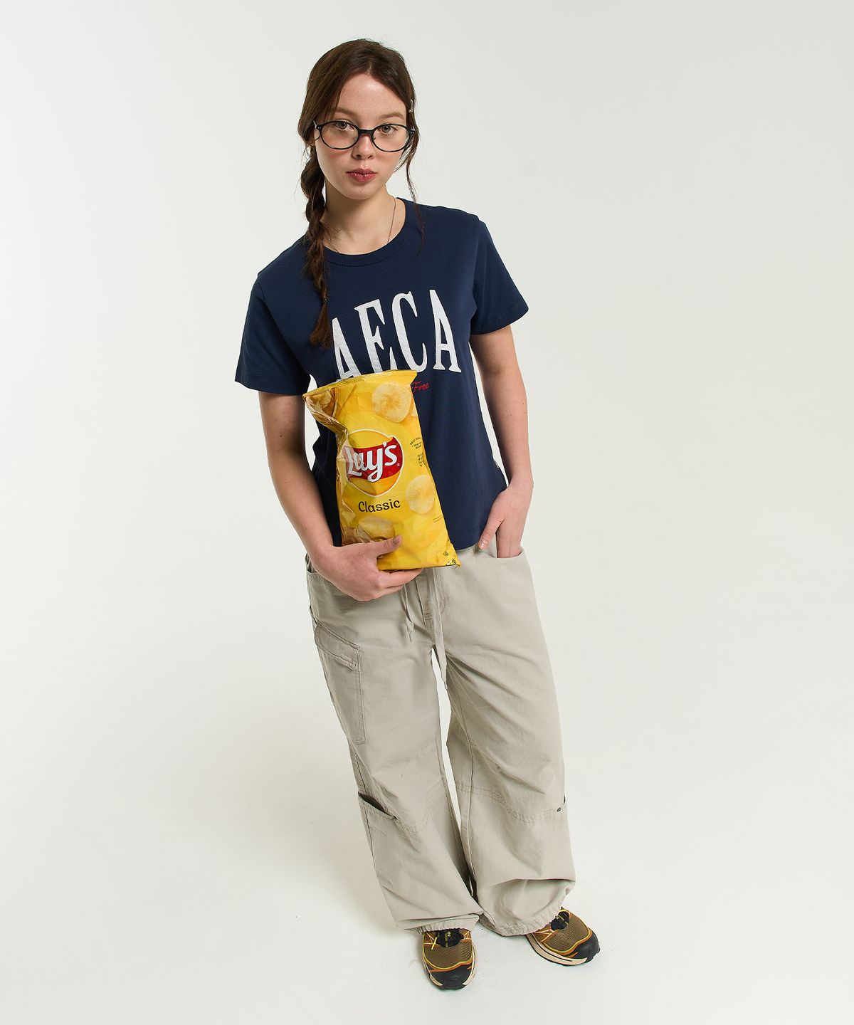 에이카화이트(AECA) (Woman) AECA SYMBOL FELT HALF SLEEVE TEE-NAVY