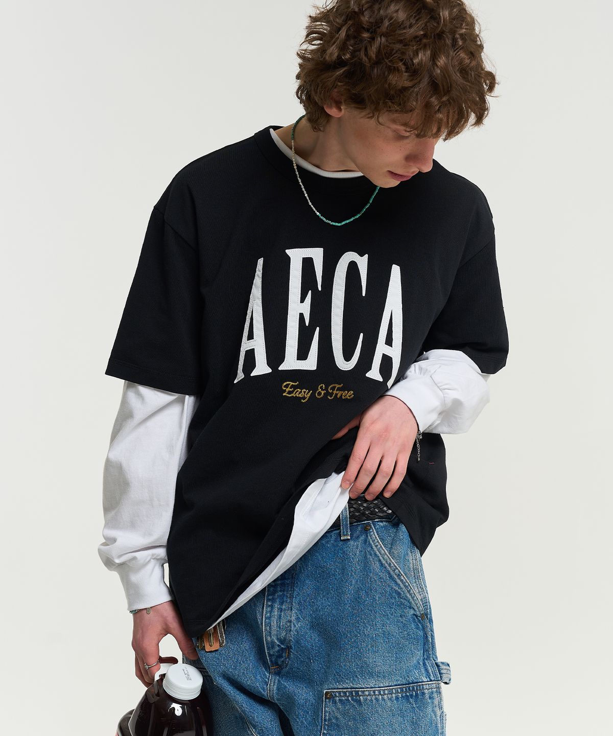 에이카화이트(AECA) AECA SYMBOL FELT HALF SLEEVE TEE-BLACK