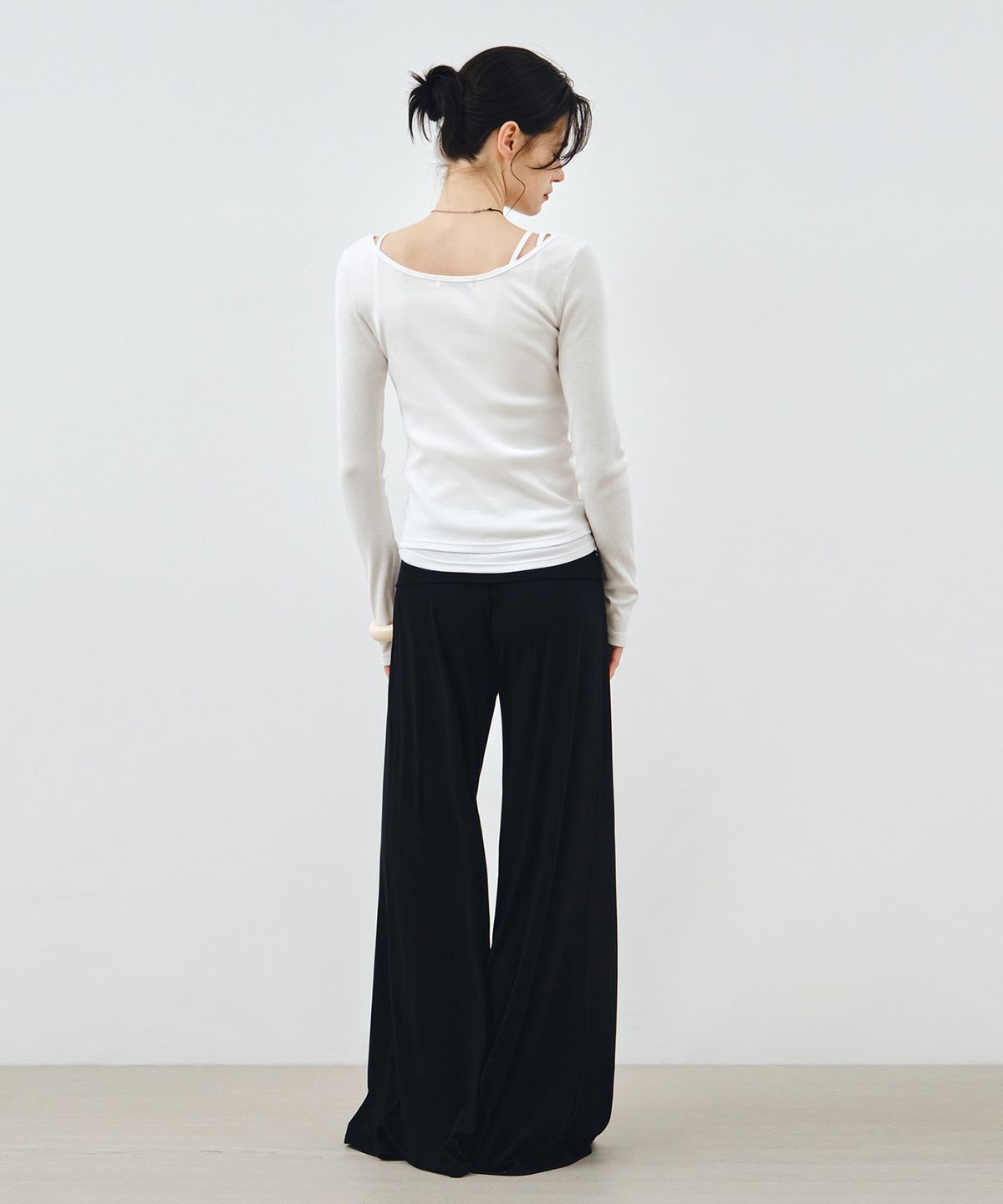 몽돌(MONGDOL) 폴더블 밴딩 와이드 팬츠 블랙 MDPT083BLACK