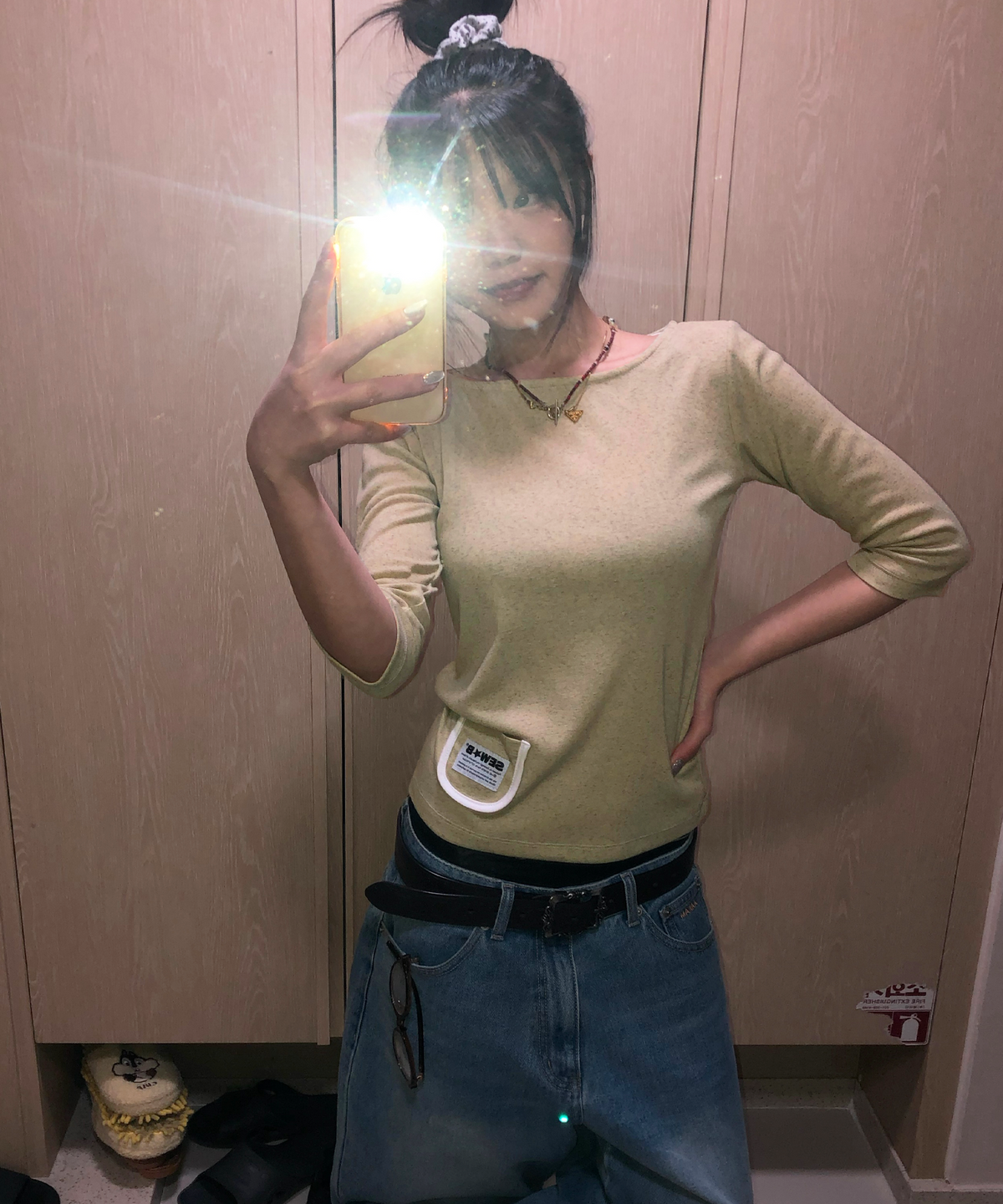 쏘비(SEW-B) 세미크롭 달마시안 보트넥 [샌드 옐로우]