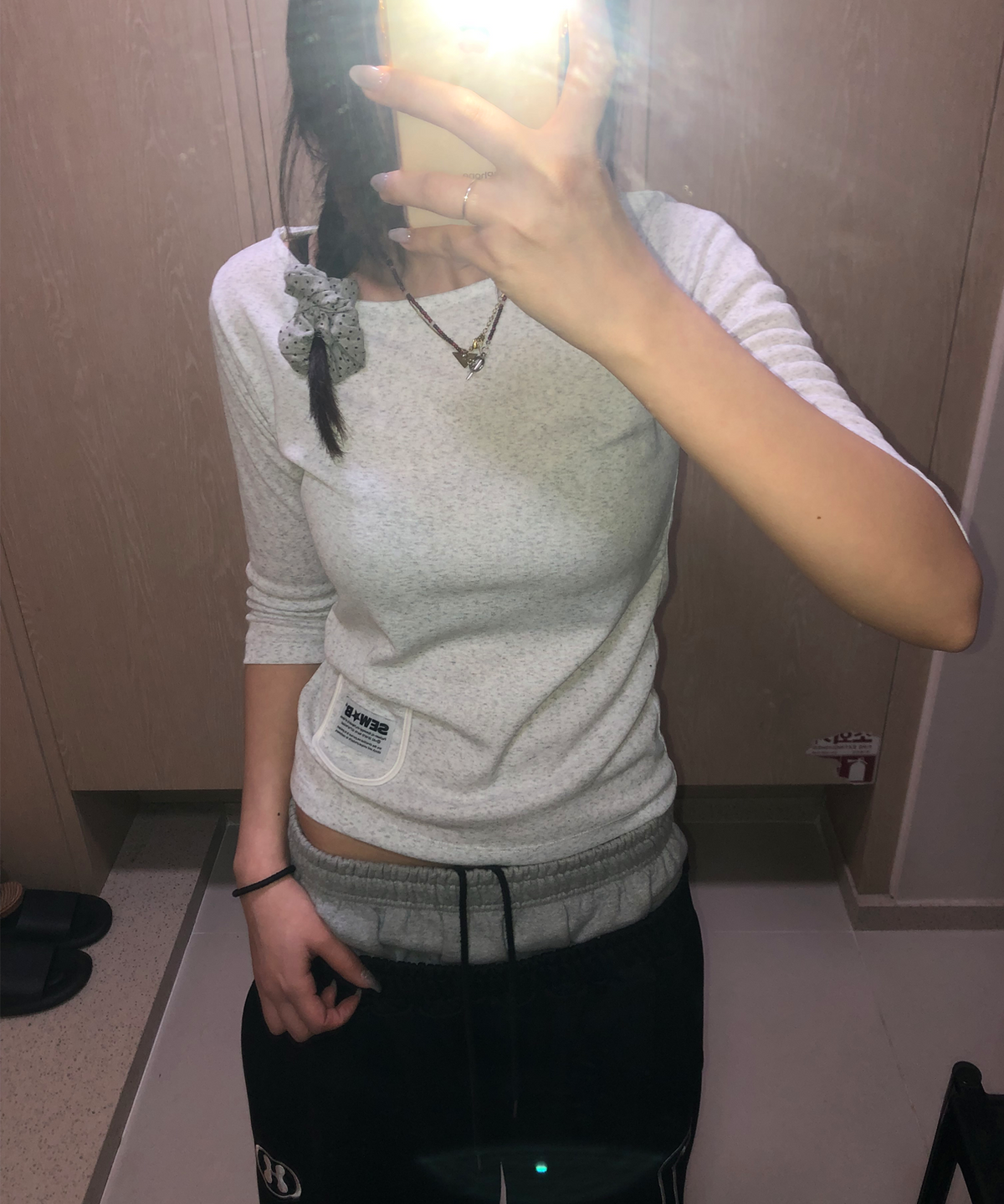 쏘비(SEW-B) 세미크롭 달마시안 보트넥 [밀키 화이트]