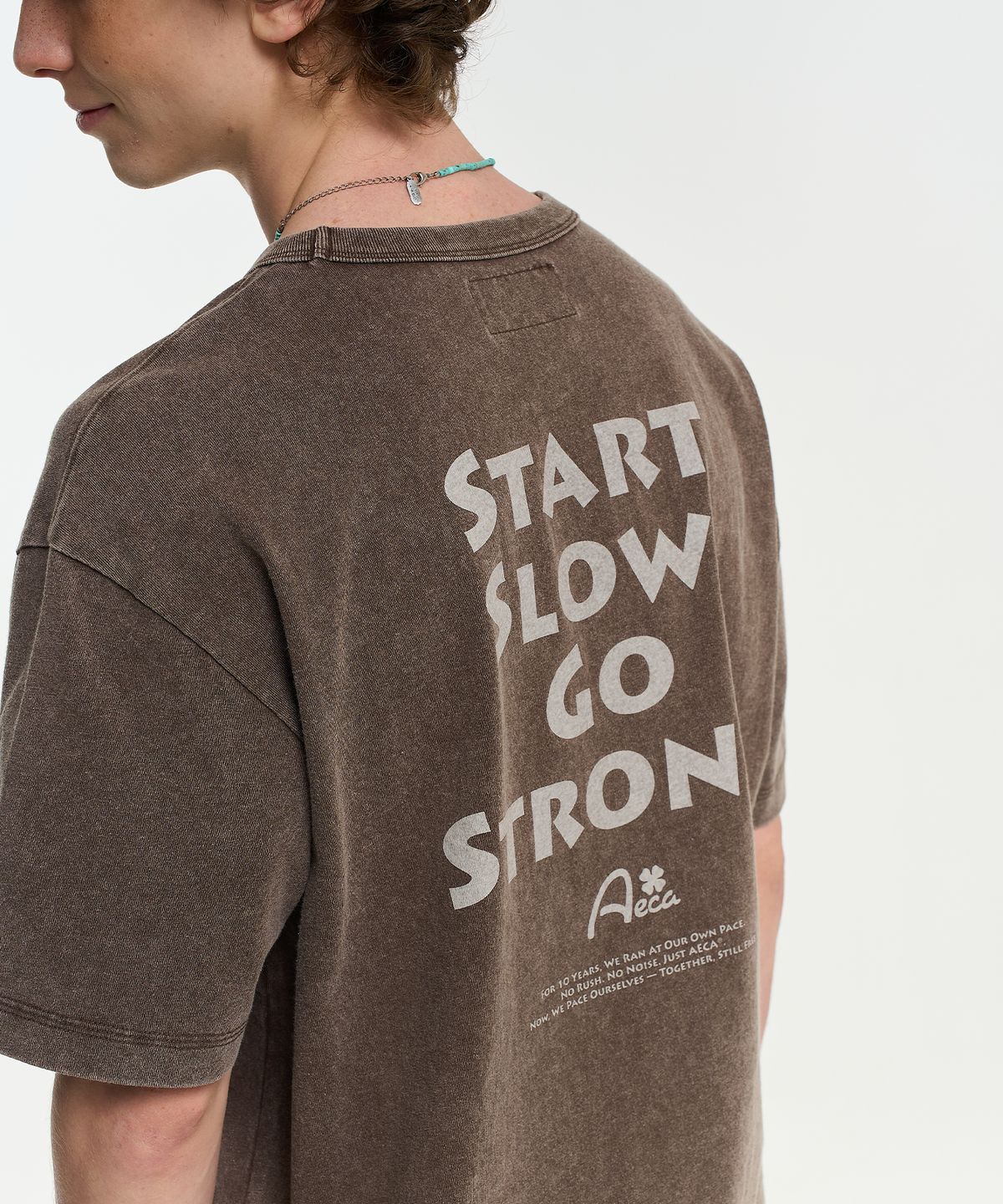 에이카화이트(AECA) START SLOW GO STRONG HALF SLEEVE TEE-BROWN