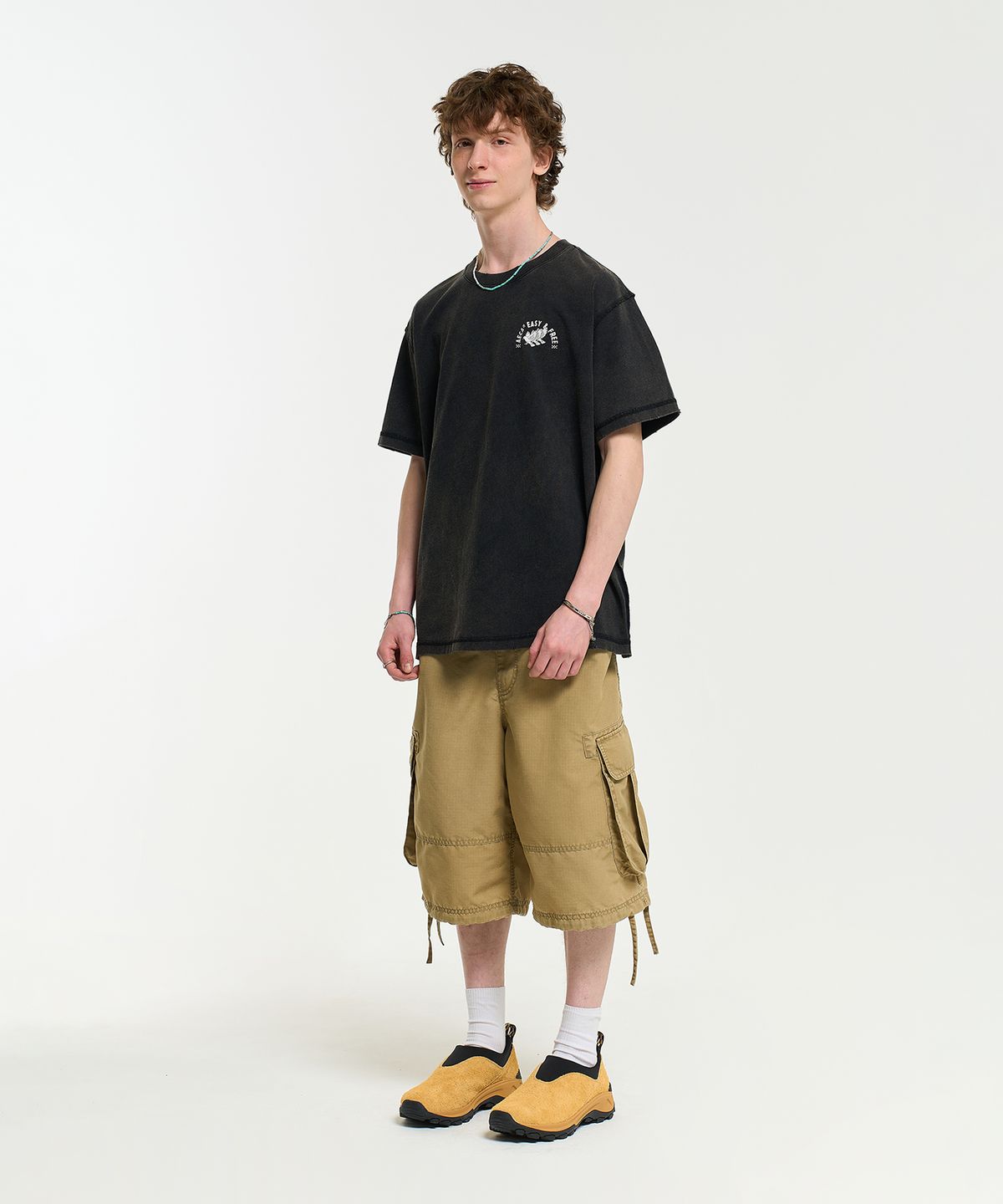 에이카화이트(AECA) FREE SPIRIT RAW EDGE HALF SLEEVE TEE-BLACK