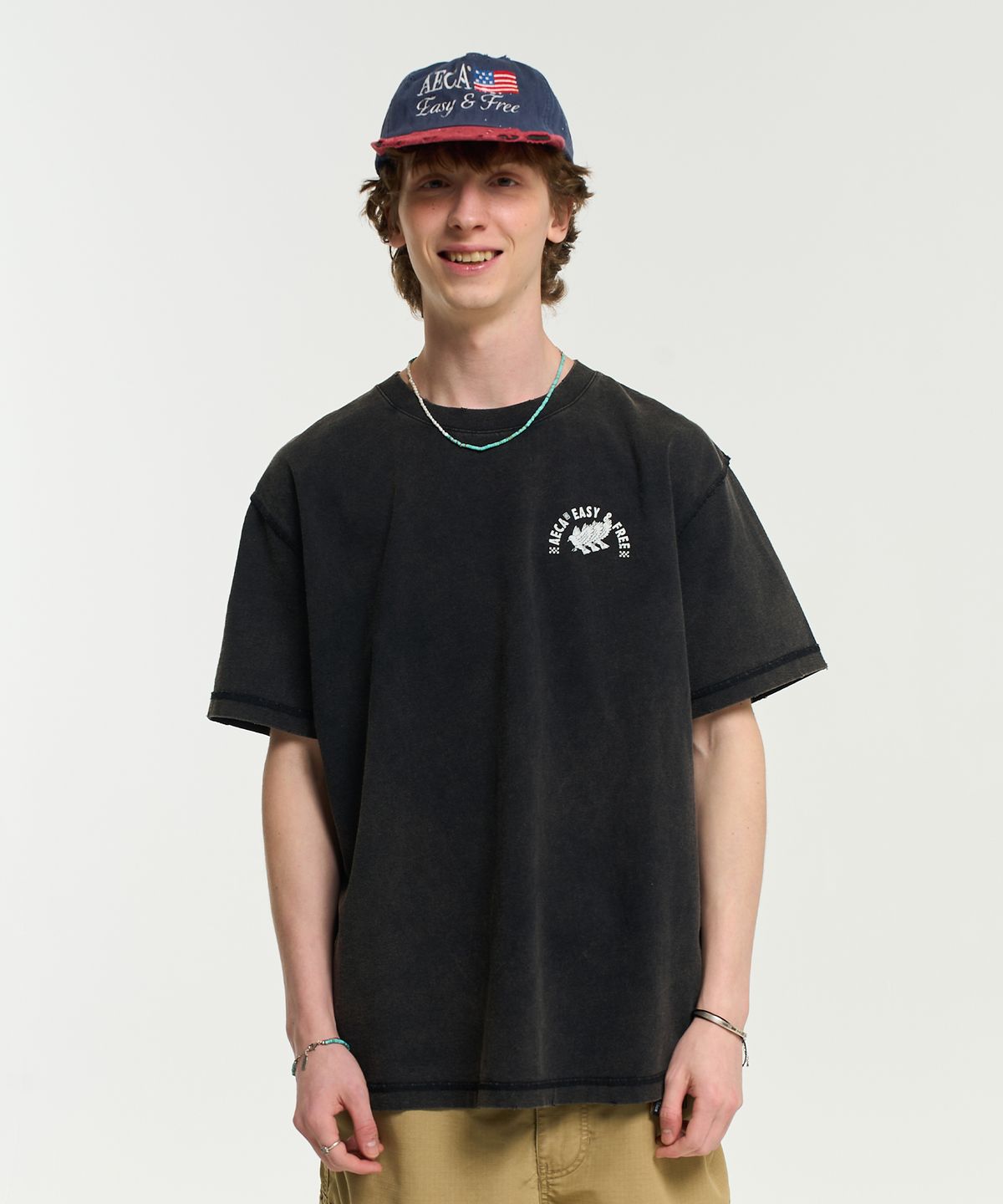 에이카화이트(AECA) FREE SPIRIT RAW EDGE HALF SLEEVE TEE-BLACK
