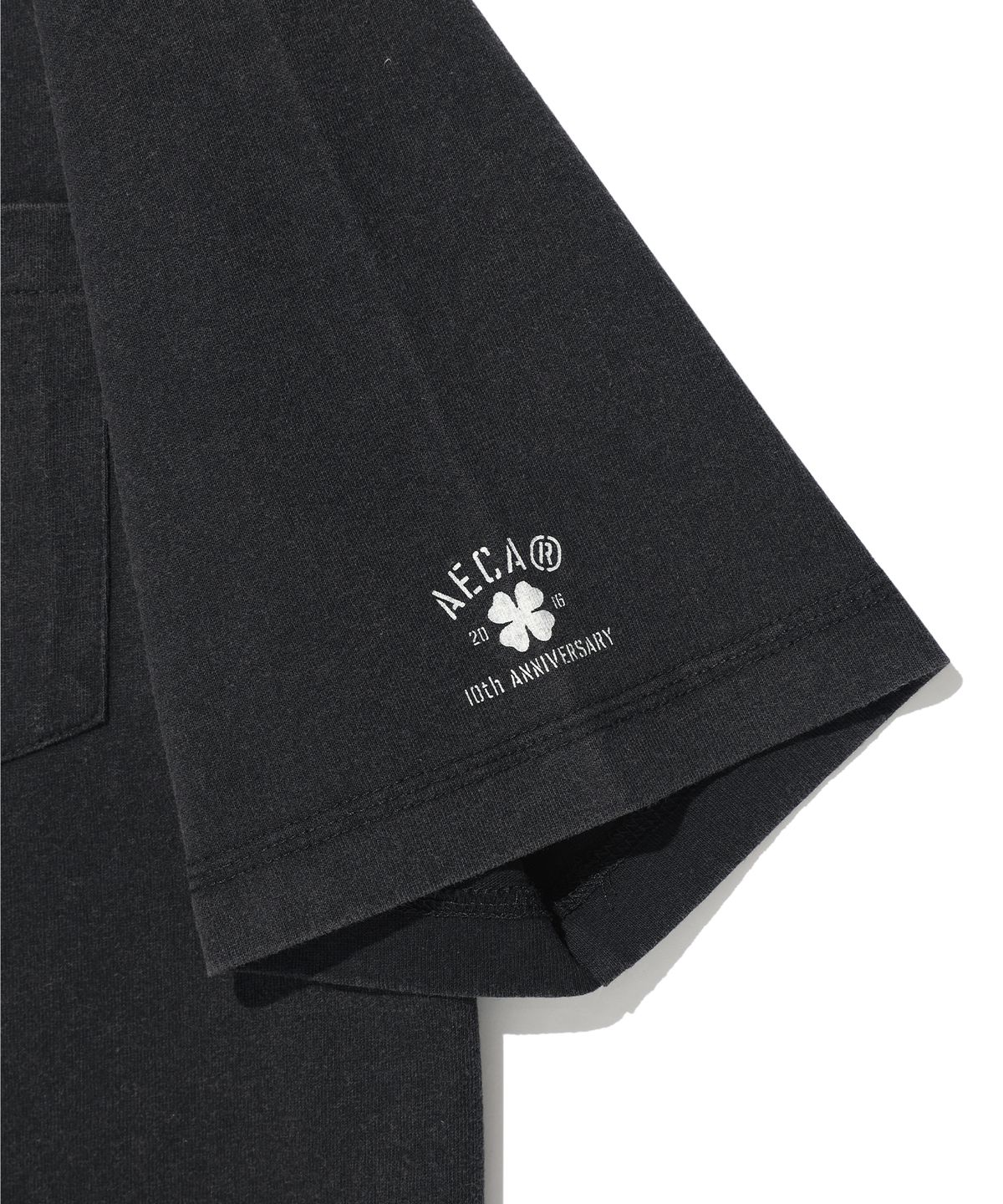 에이카화이트(AECA) (Woman) TEAM AECA POCKET PAINTED HALF SLEEVE TEE-BLACK