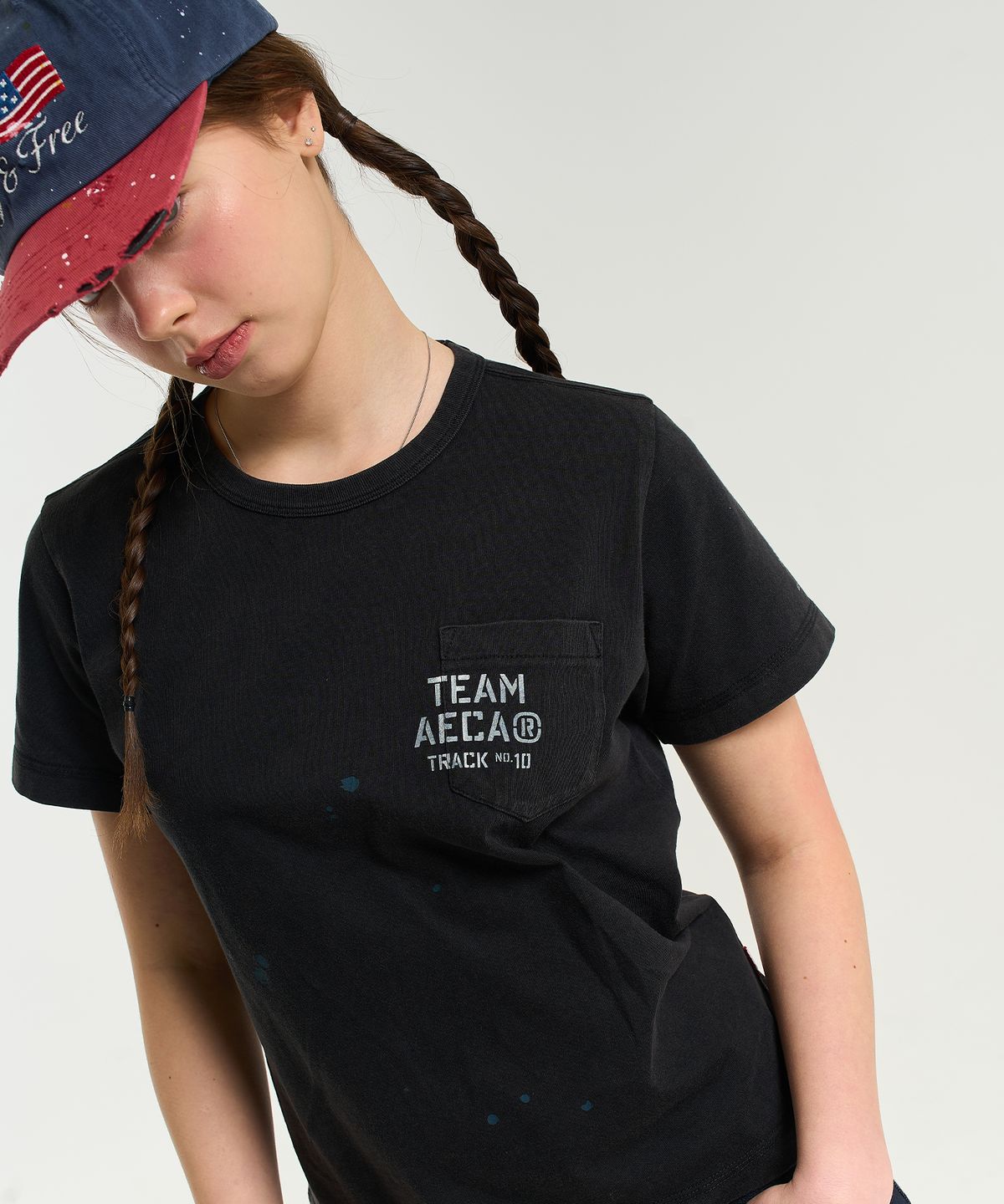 에이카화이트(AECA) (Woman) TEAM AECA POCKET PAINTED HALF SLEEVE TEE-BLACK