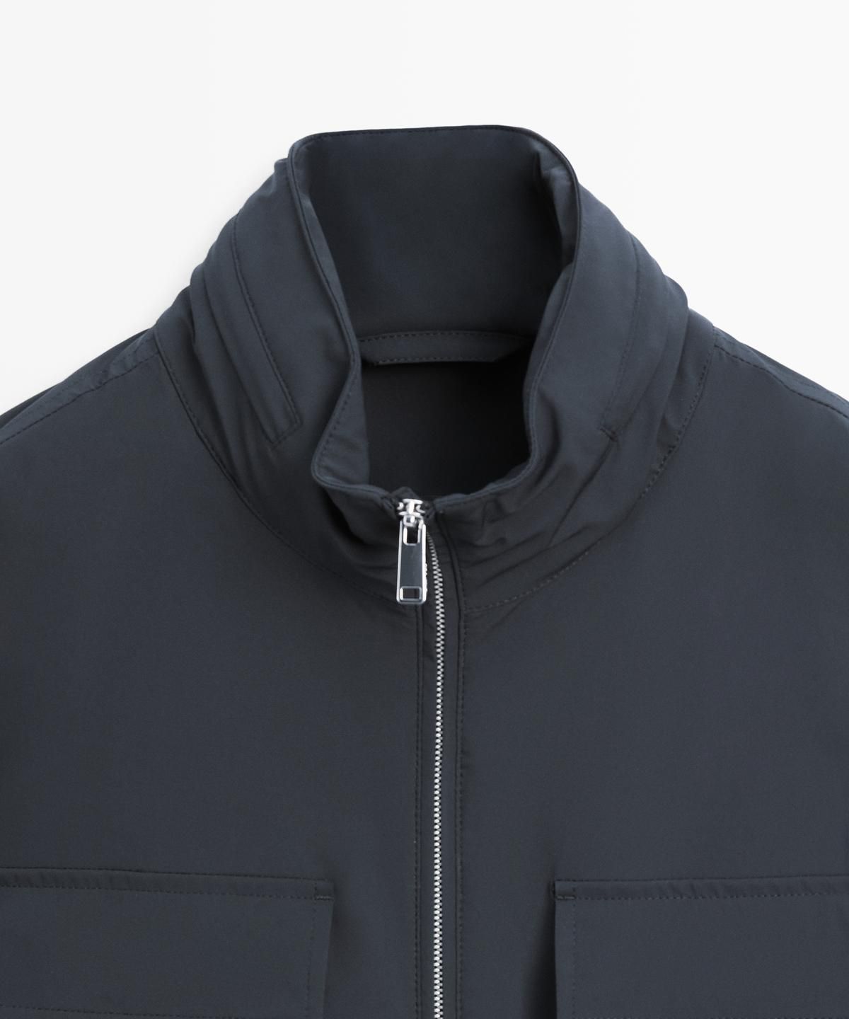 마시모두띠(MASSIMO DUTTI) 신축성 있는 패브릭 재킷