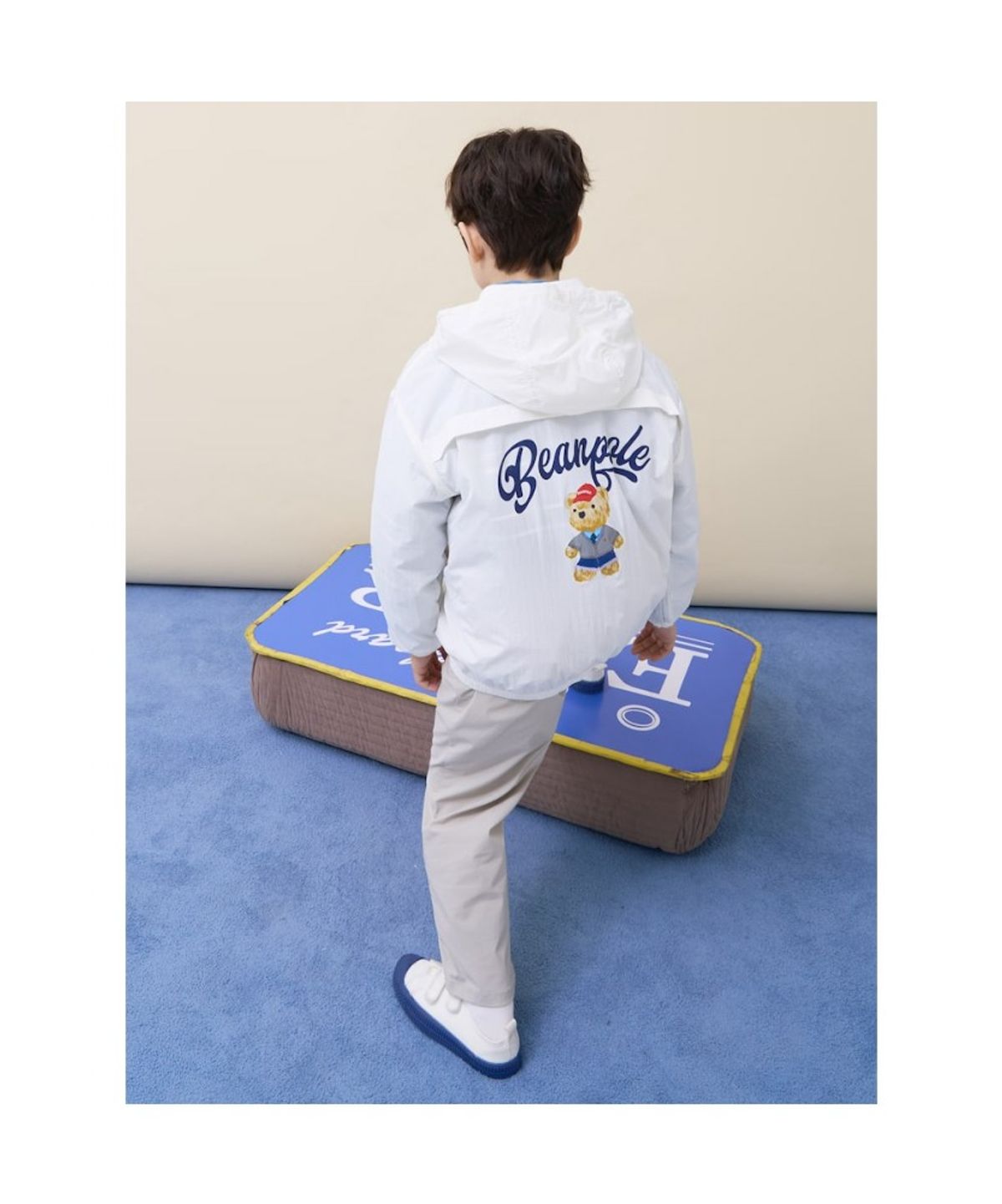 빈폴 키즈(BEANPOLE KIDS) 곰돌이 경량 바람막이 점퍼  아이보리 (BI6239U030)