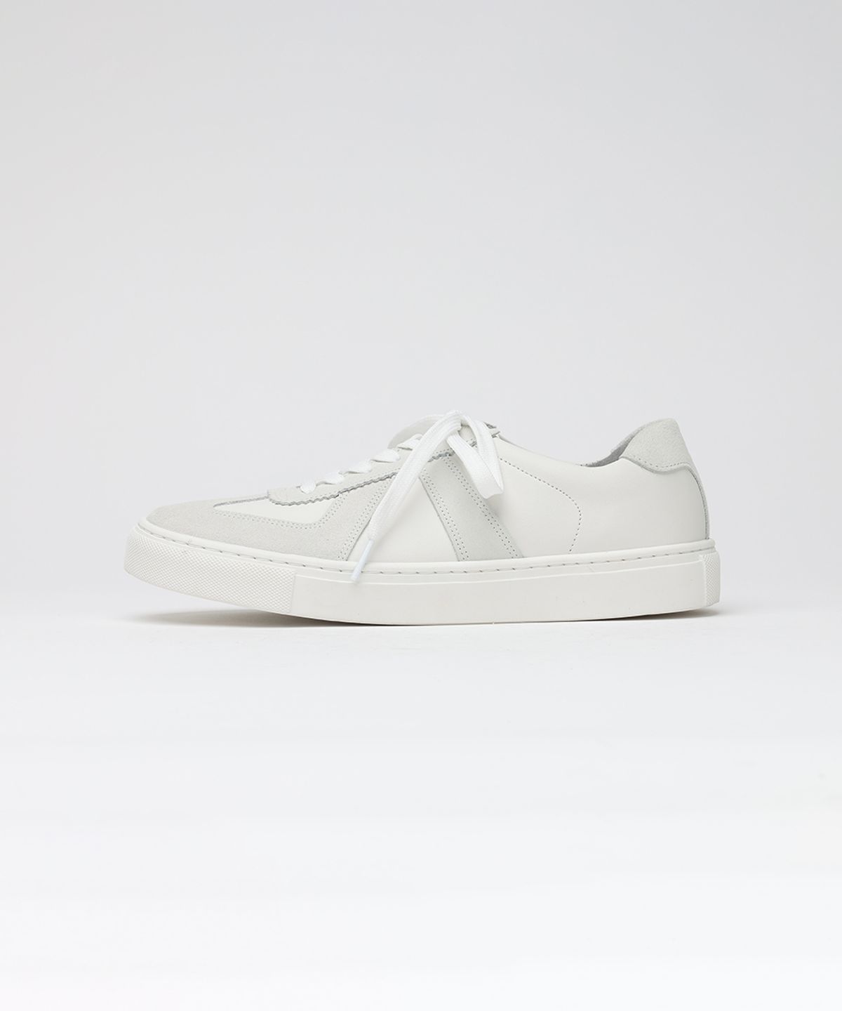 피렌체 아뜨리에(FIRENZE ATELIER) [SECOND.A] 심플 화이트솔 독일군 스니커즈 2NDF2600W [WHITE]