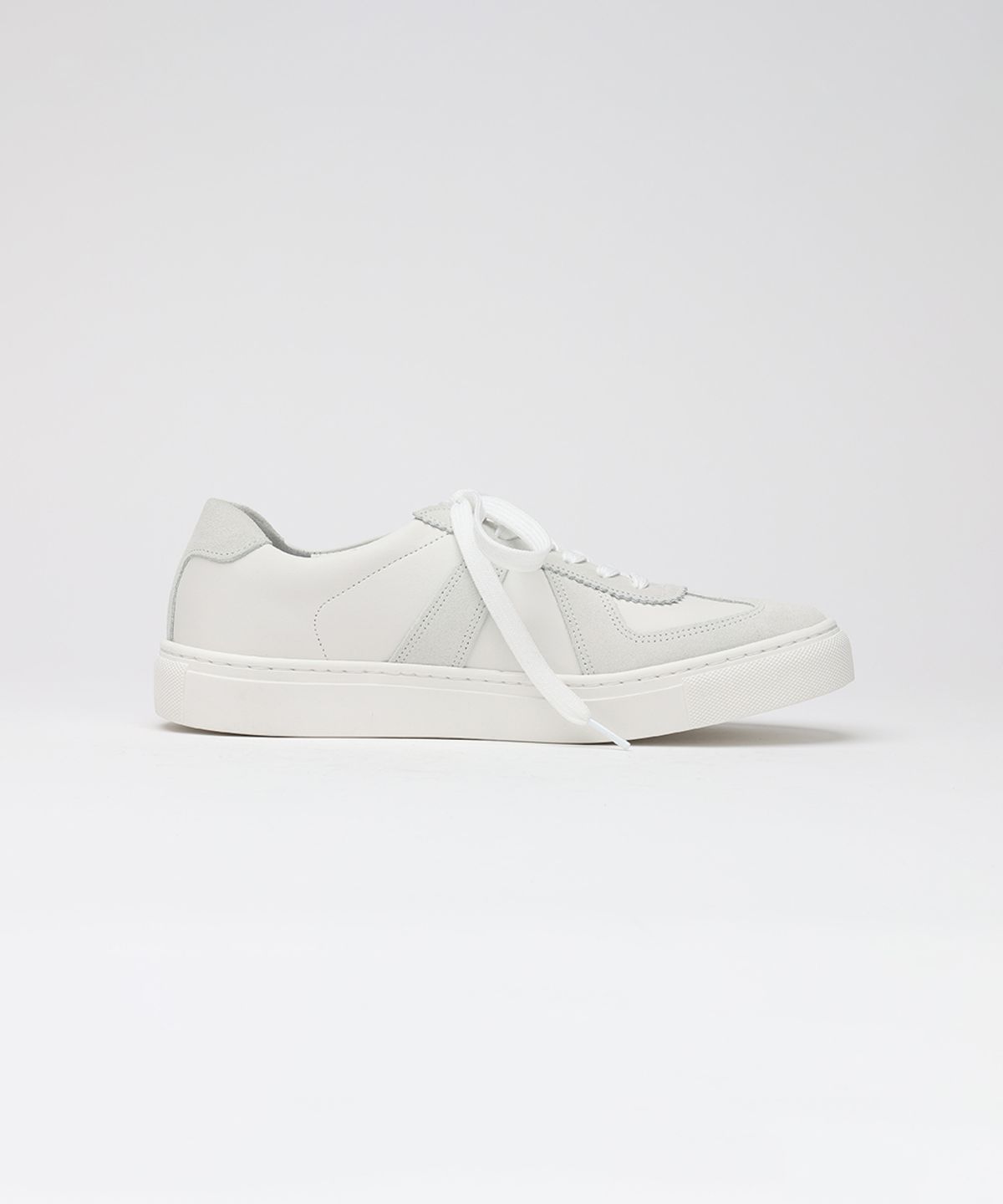피렌체 아뜨리에(FIRENZE ATELIER) [SECOND.A] 심플 화이트솔 독일군 스니커즈 2NDF2600W [WHITE]