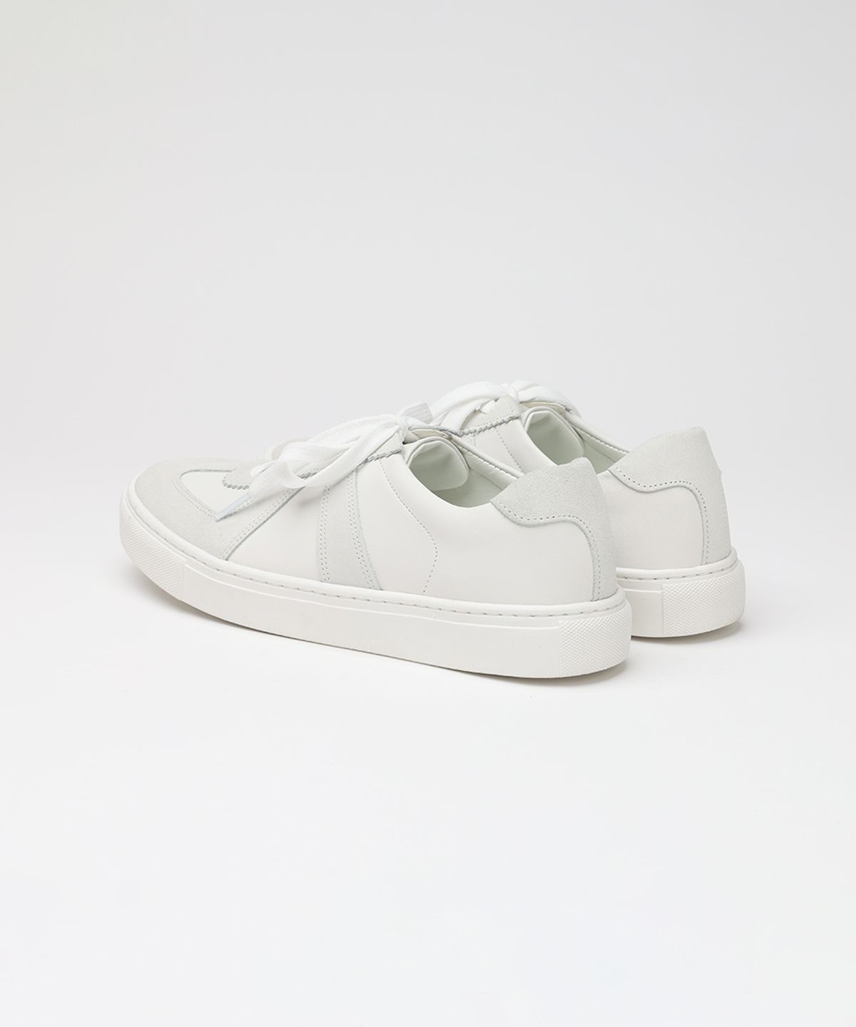 피렌체 아뜨리에(FIRENZE ATELIER) [SECOND.A] 심플 화이트솔 독일군 스니커즈 2NDF2600W [WHITE]