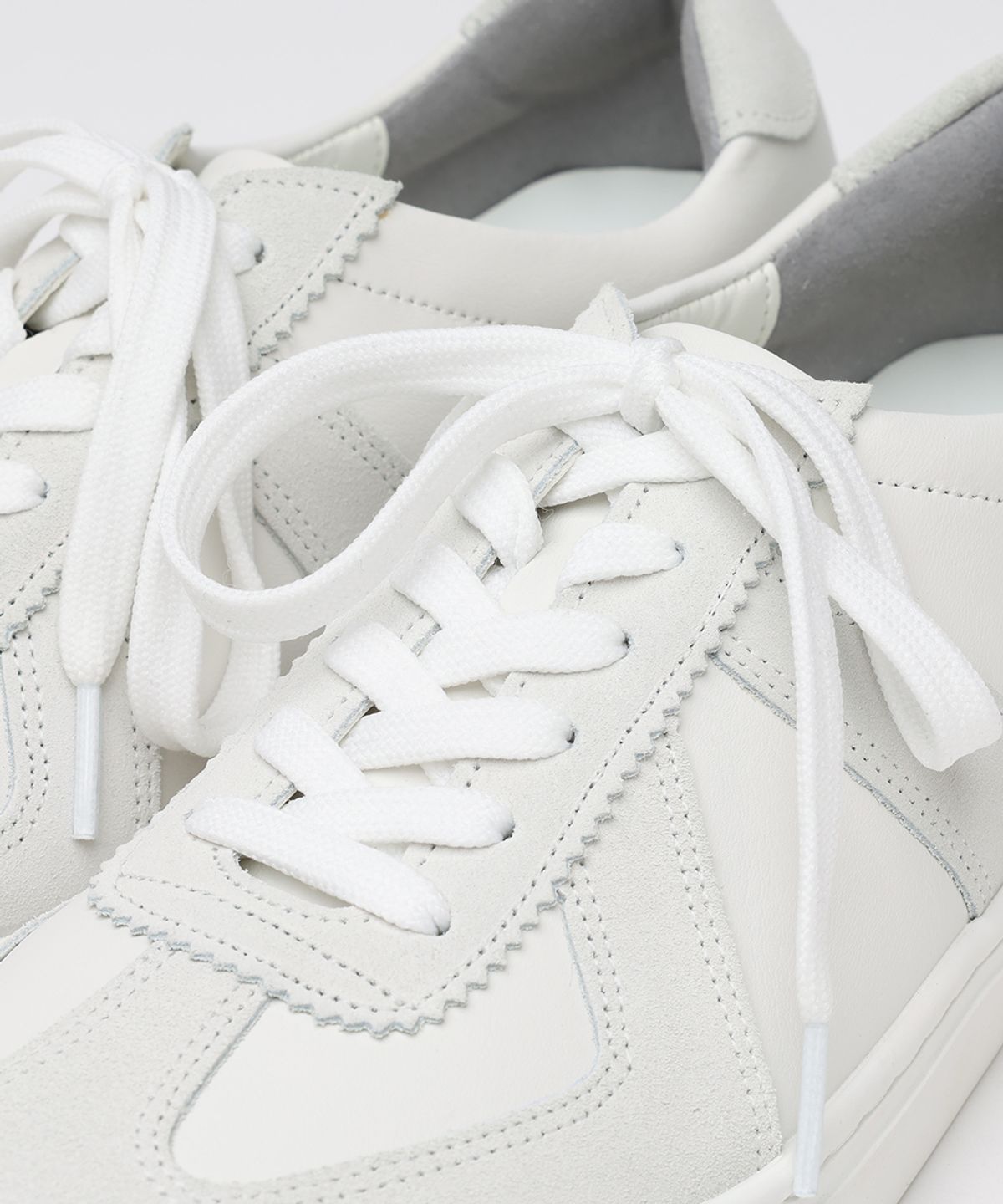 피렌체 아뜨리에(FIRENZE ATELIER) [SECOND.A] 심플 화이트솔 독일군 스니커즈 2NDF2600W [WHITE]