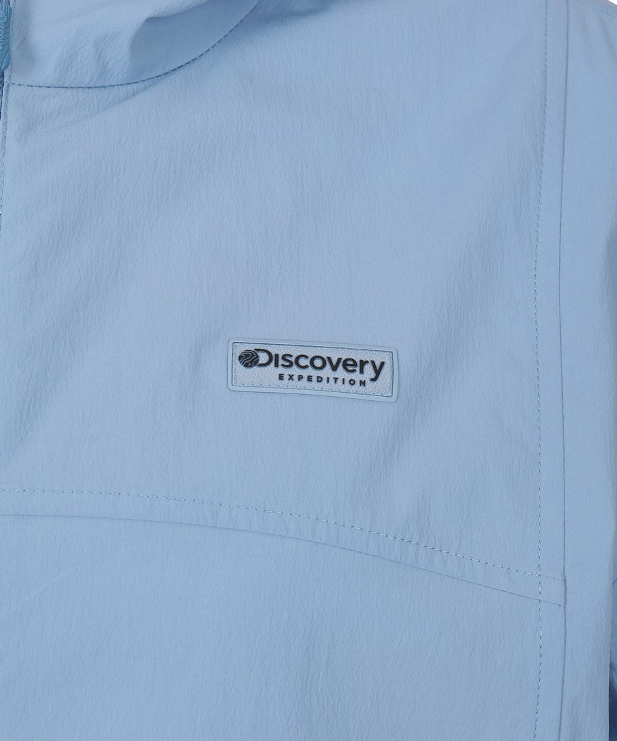 디스커버리 익스페디션(DISCOVERY EXPEDITION) 여성 프레시벤트 경량 우븐 트레이닝 반팔 후드 자켓 (BLUE)