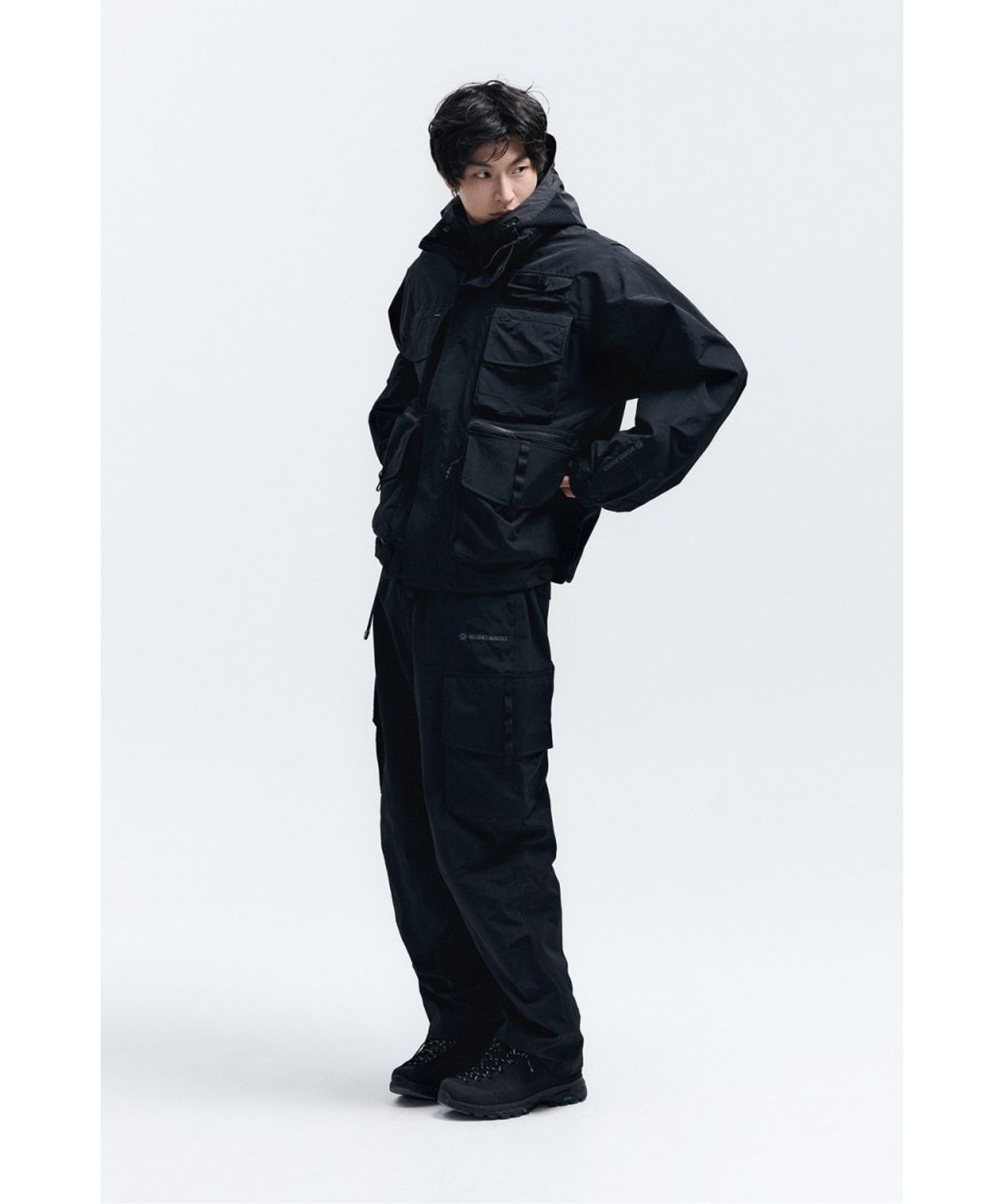 코오롱스포츠(KOLON SPORT) WM 남성 타슬란 아웃포켓 재킷 8GJJS26101BLK