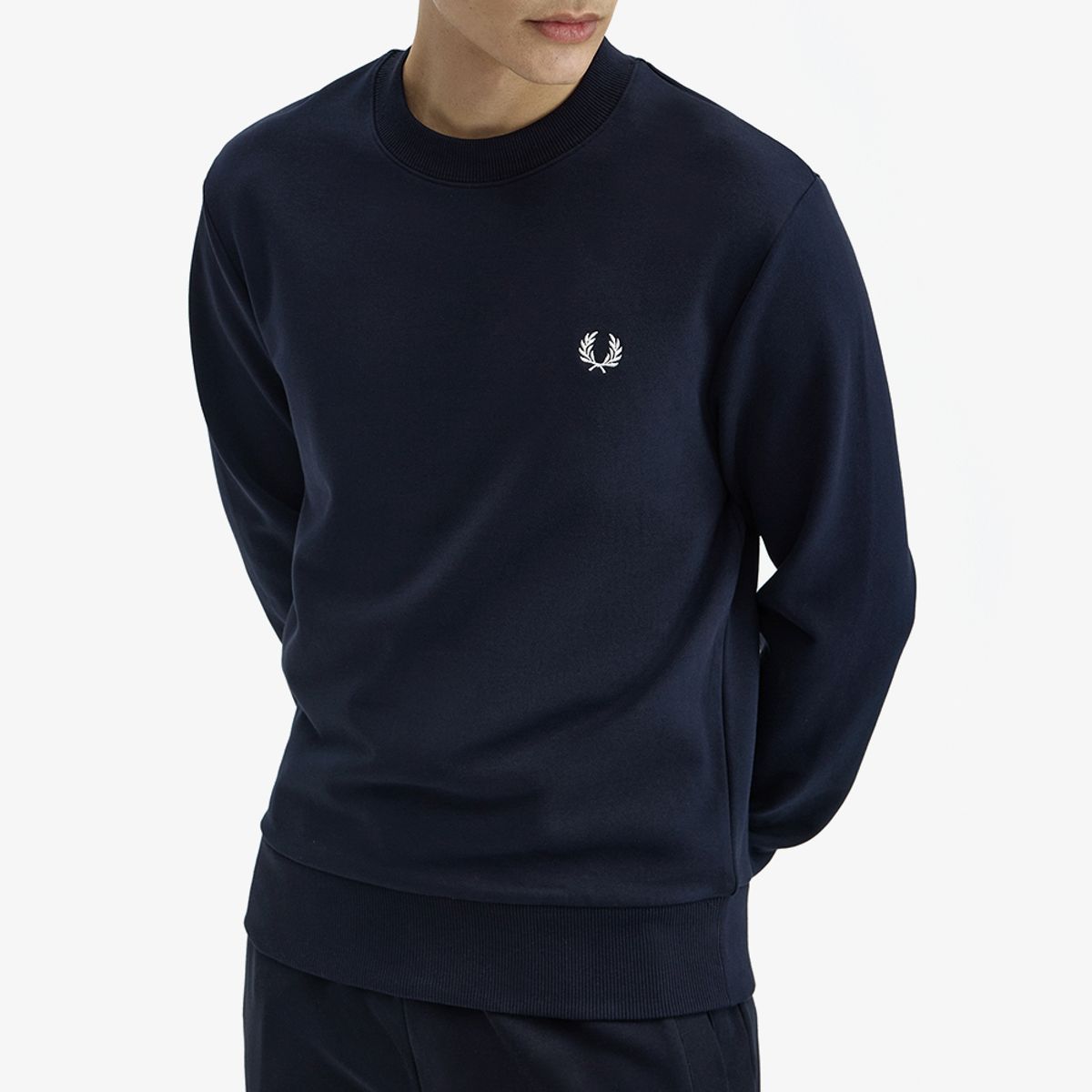 프레드페리(FRED PERRY) [Baseline] 크루넥 스웻셔츠 - 네이비 M7535-248