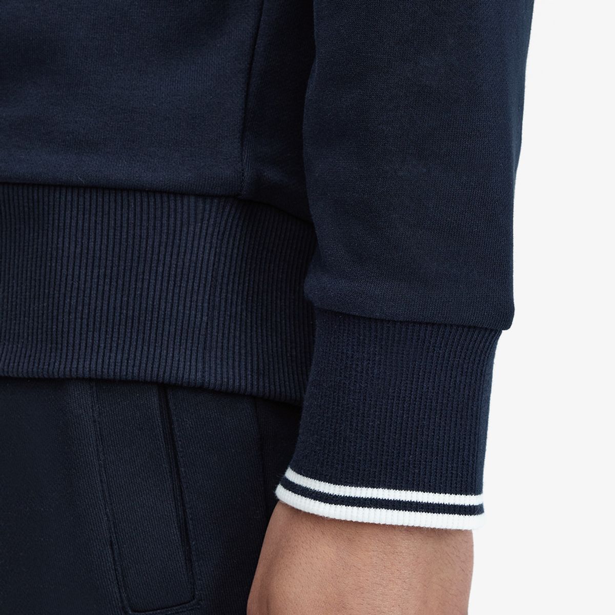 프레드페리(FRED PERRY) [Baseline] 크루넥 스웻셔츠 - 네이비 M7535-248
