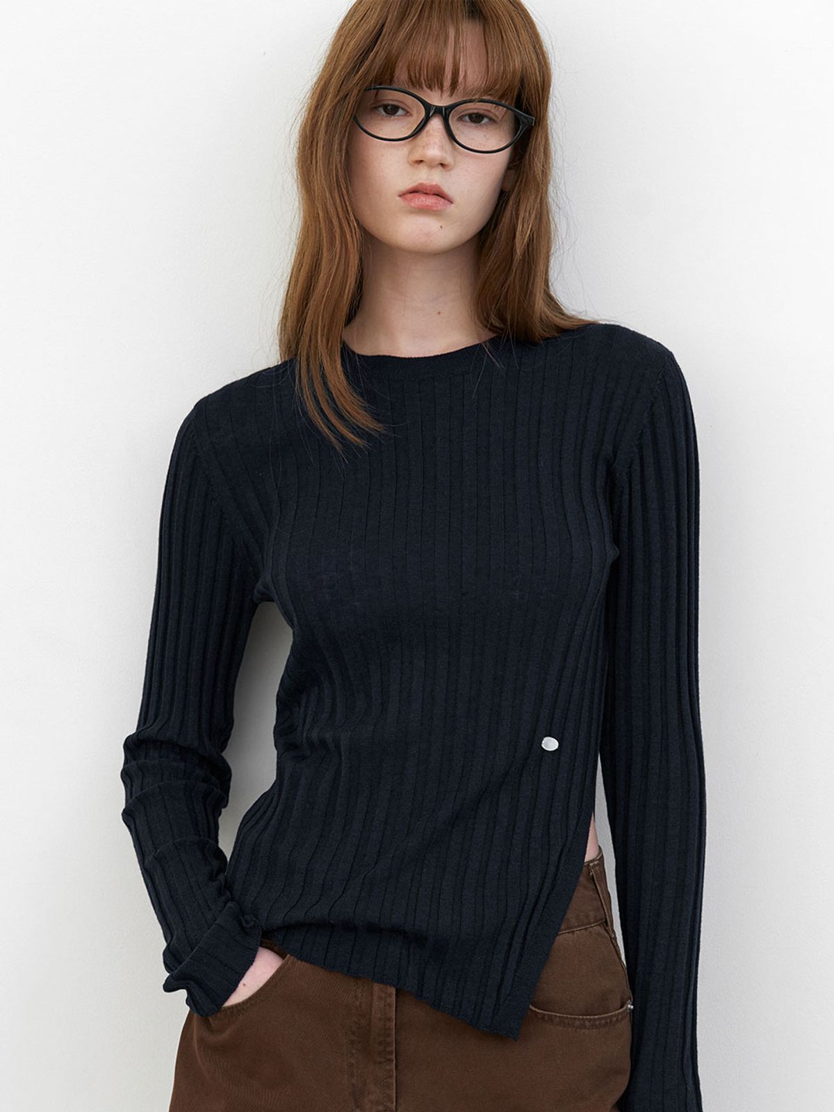 아틀리에 나인(ATELIER NAIN) SLIT DETAIL SHEER RIBBED SLIM KNIT (T-7182)