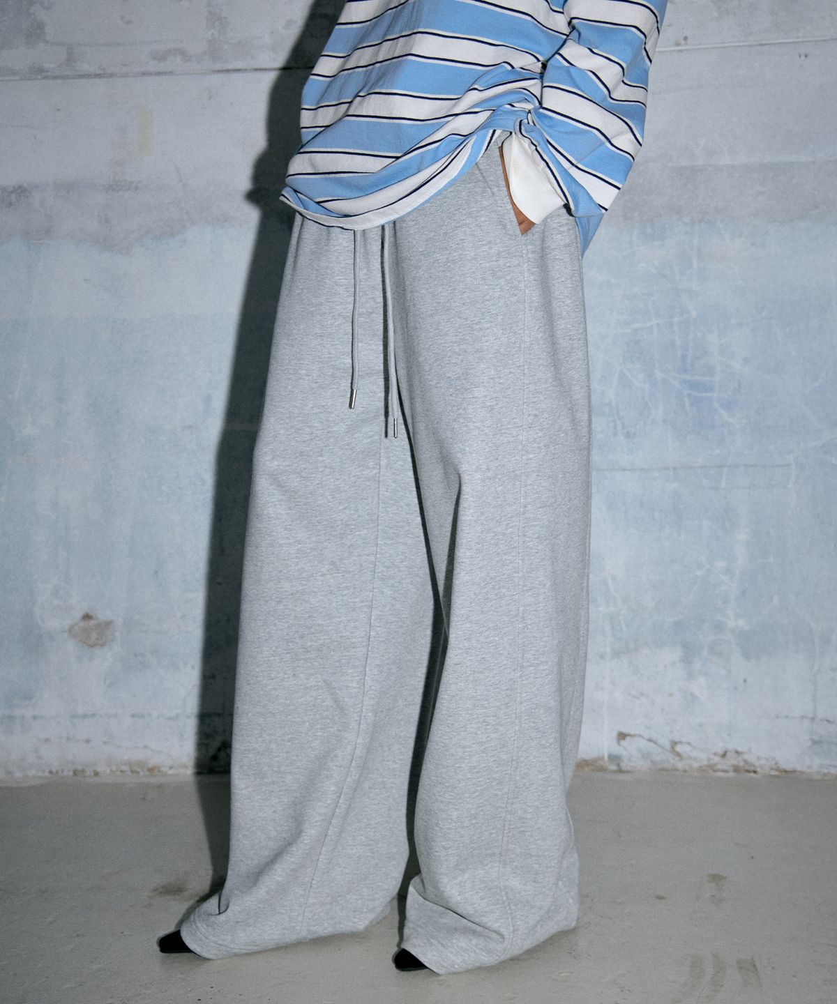 와르 포 우먼(WAARFORWOMAN) W1126 트레이닝 와이드 팬츠(2colors)