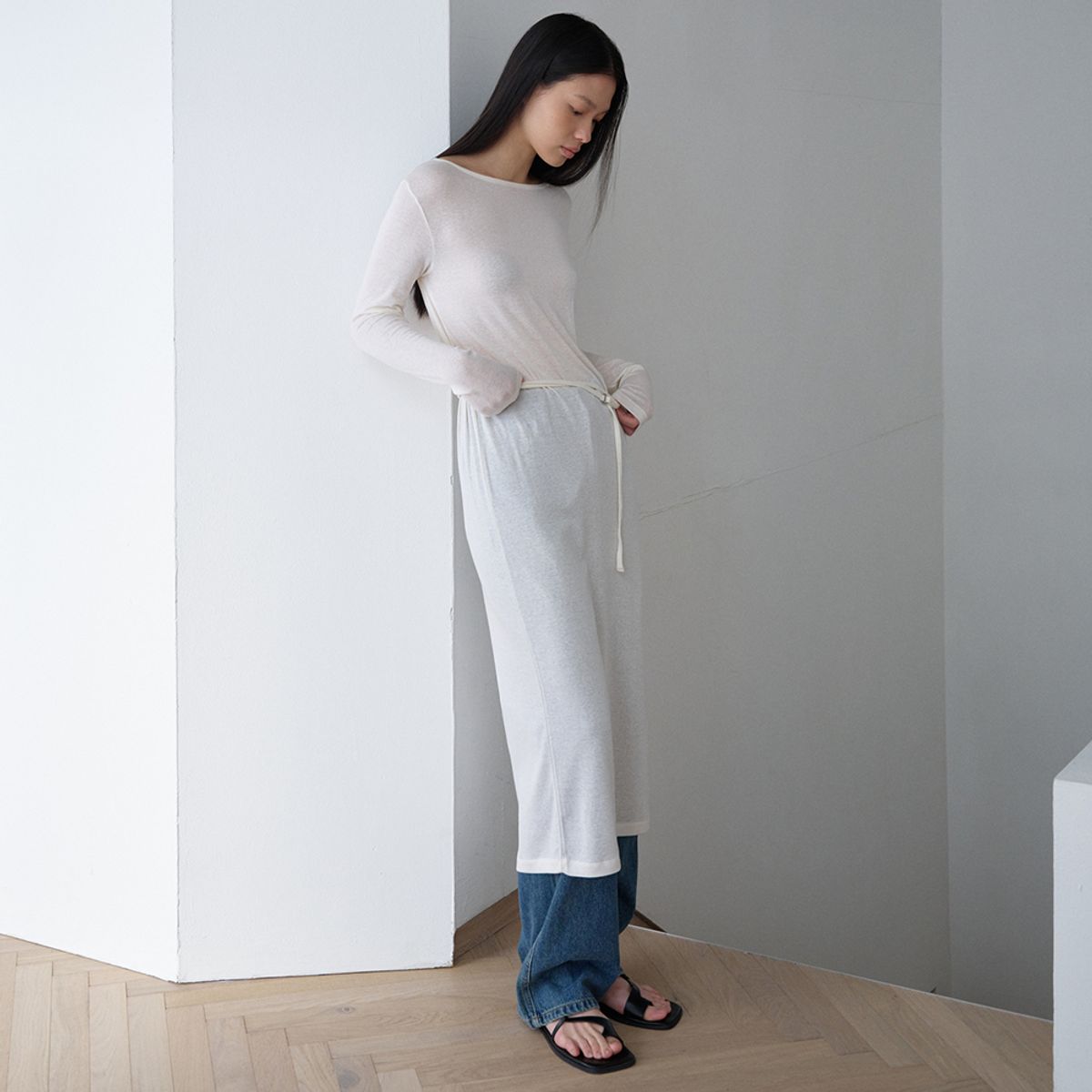 노우드(NOEUD) Side cut dress (Ivory)