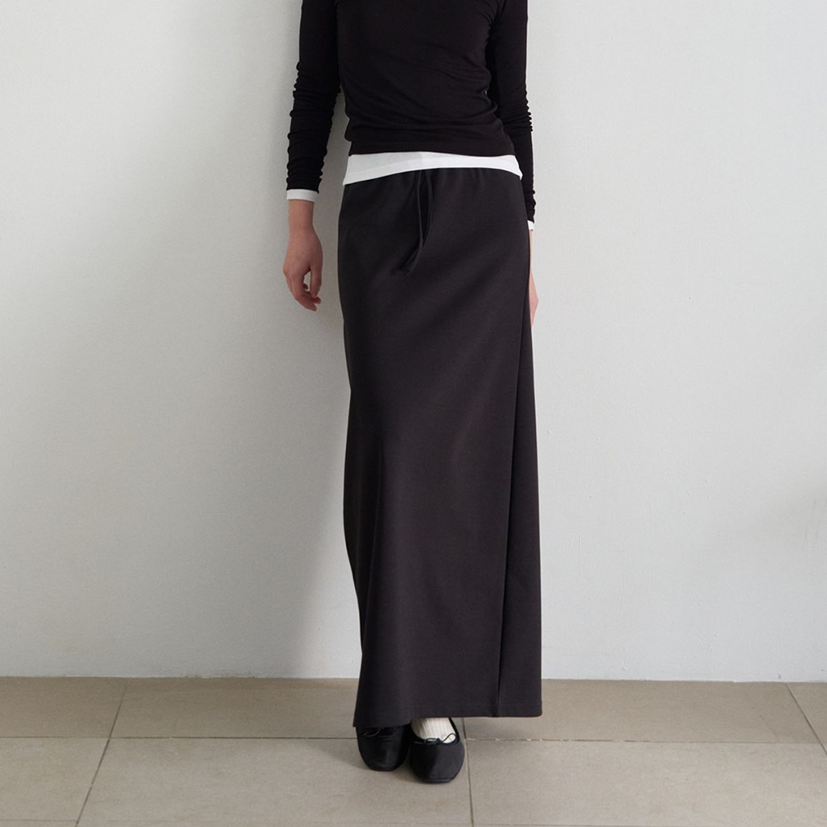 노우드(NOEUD) Soft Ease Skirt (Black)