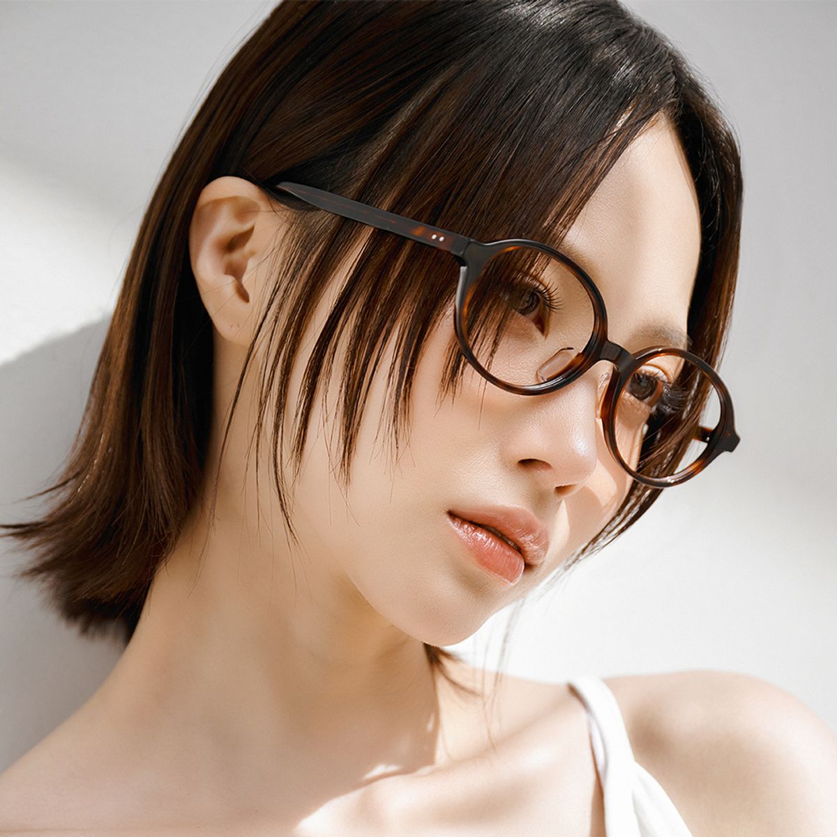 룩옵티컬(LOOKOPTICAL) 안경테(LC6015 440 51)