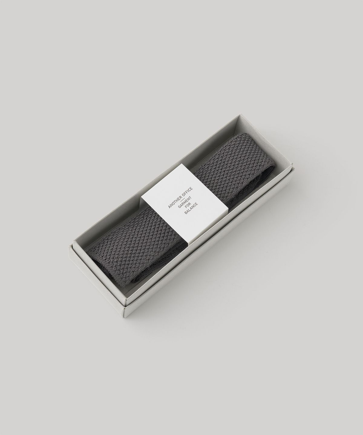 어나더 오피스(ANOTHER OFFICE) Tourist Knit Tie (Graphite)