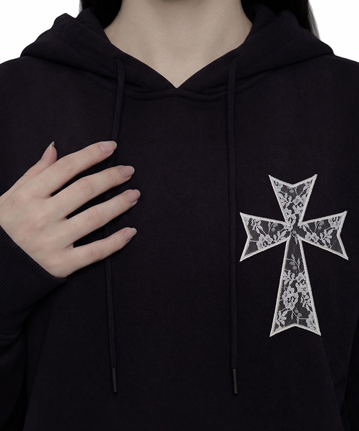 그레이버(GRAVER) [UNISEX]DOT CROSS_LACE 후드티_BLACK