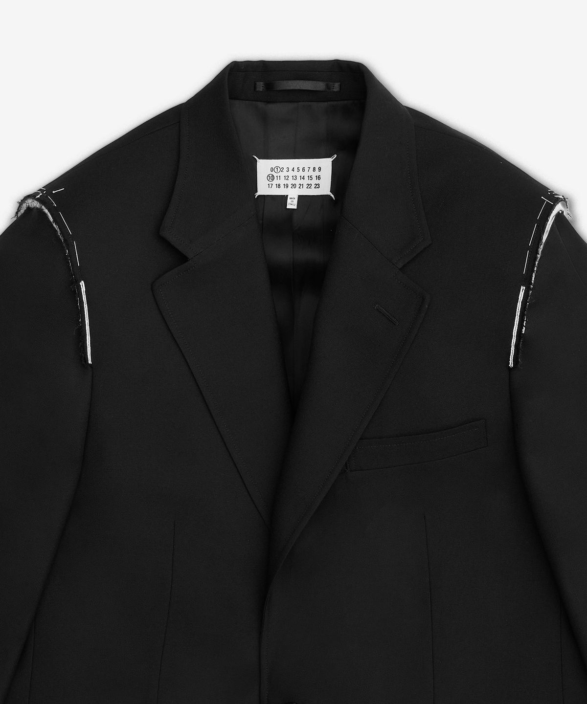 메종 마르지엘라(MAISON MARGIELA) 울 싱글 브레스티드 블레이저 재킷 - 블랙 / S50BN0549M35745900