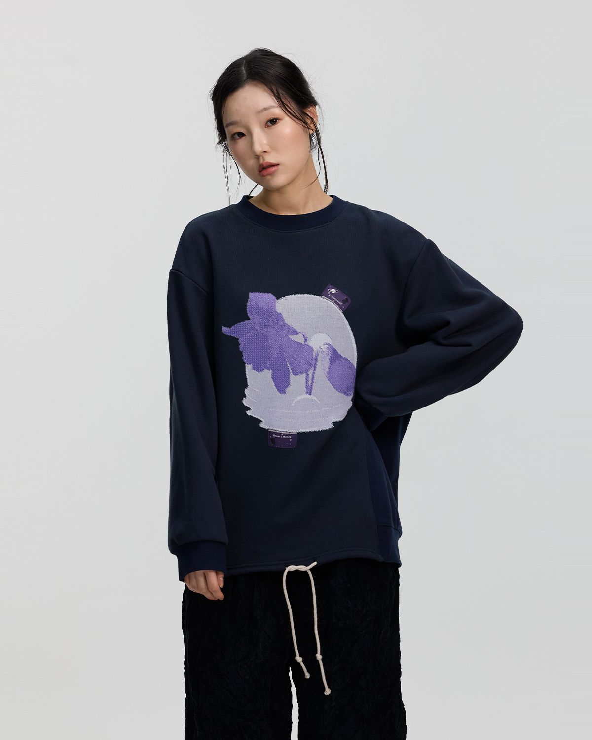 와이쏘씨리얼즈(WHYSOCEREALZ) Moon Face Sweatshirt (배인경)