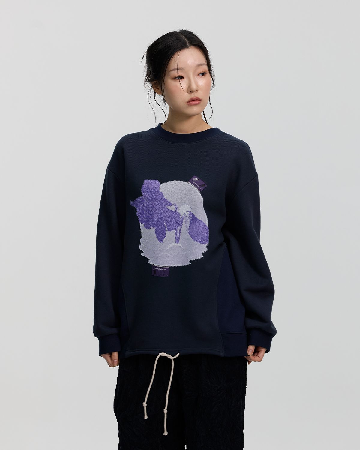 와이쏘씨리얼즈(WHYSOCEREALZ) Moon Face Sweatshirt (배인경)
