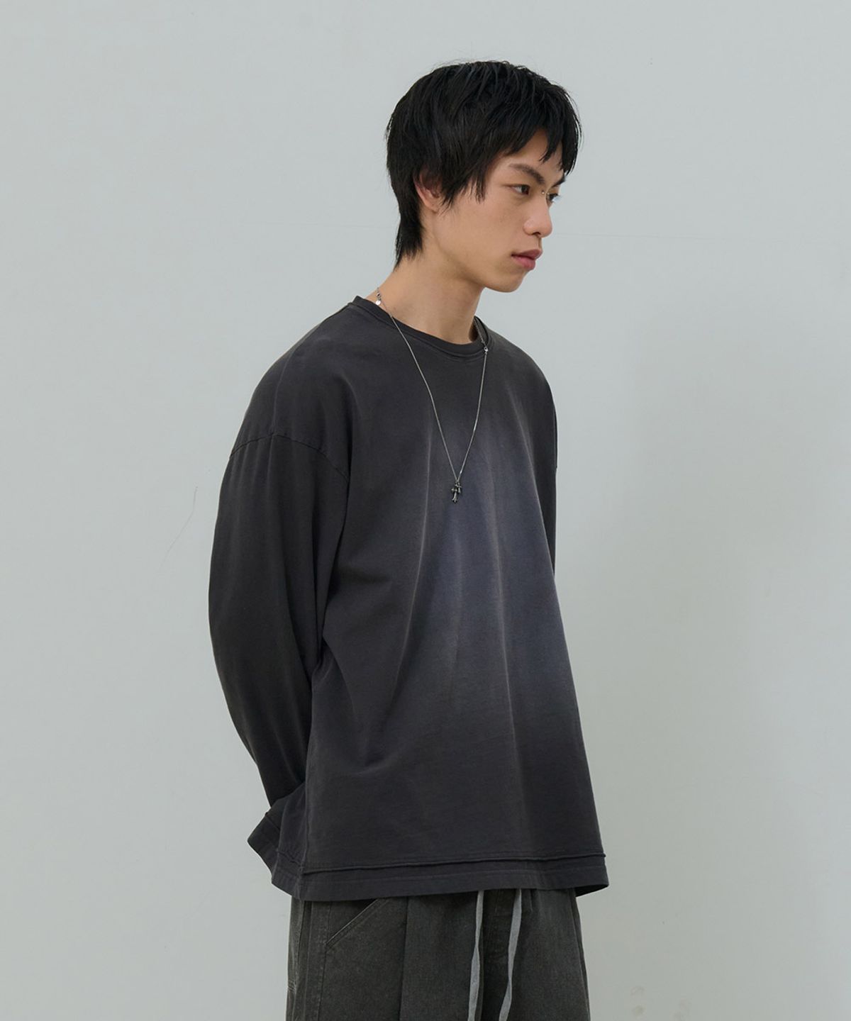 데시레드(DESIRED) 데끼 워싱 긴팔 티셔츠-FASK5102B09