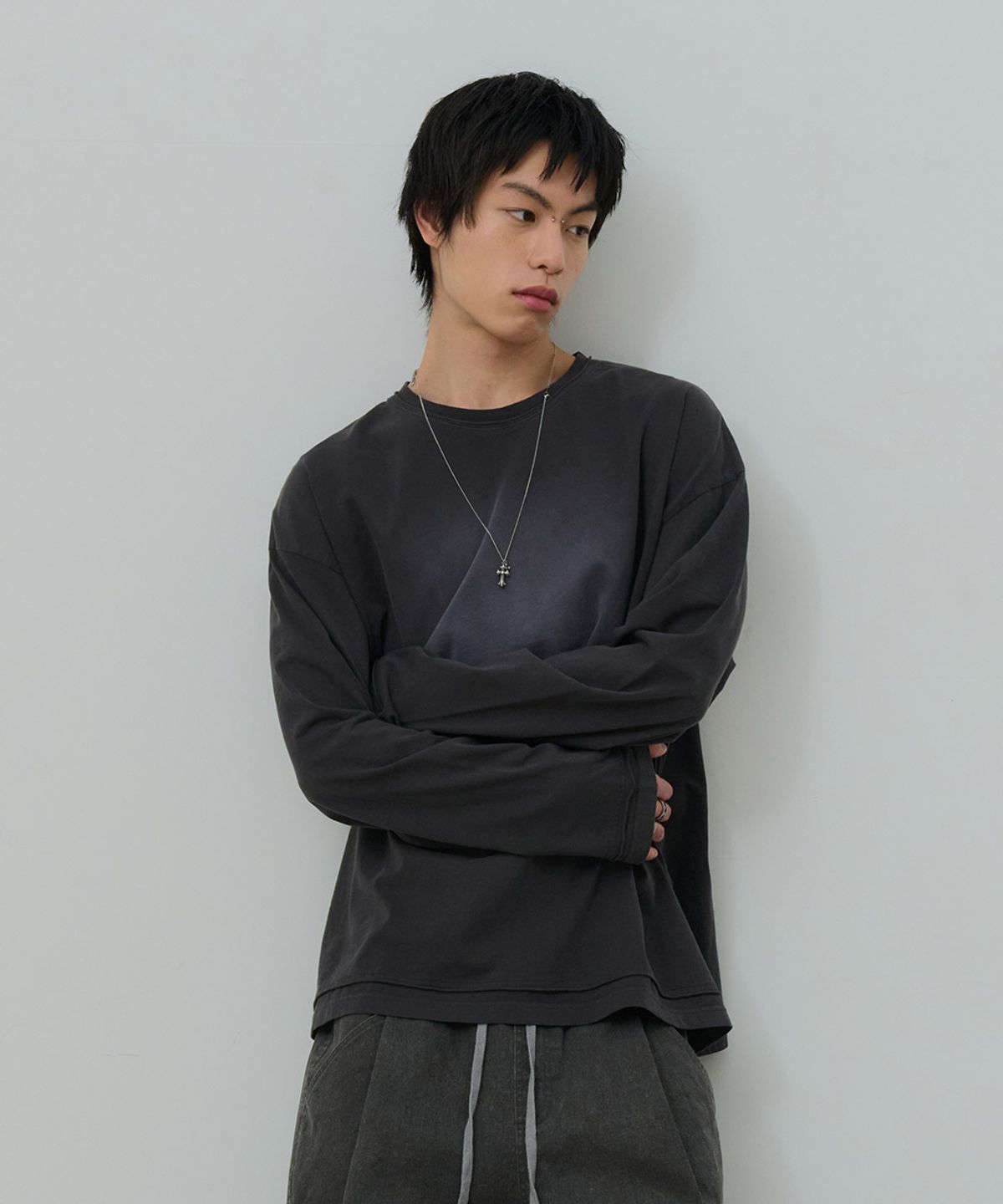 데시레드(DESIRED) 데끼 워싱 긴팔 티셔츠-FASK5102B09