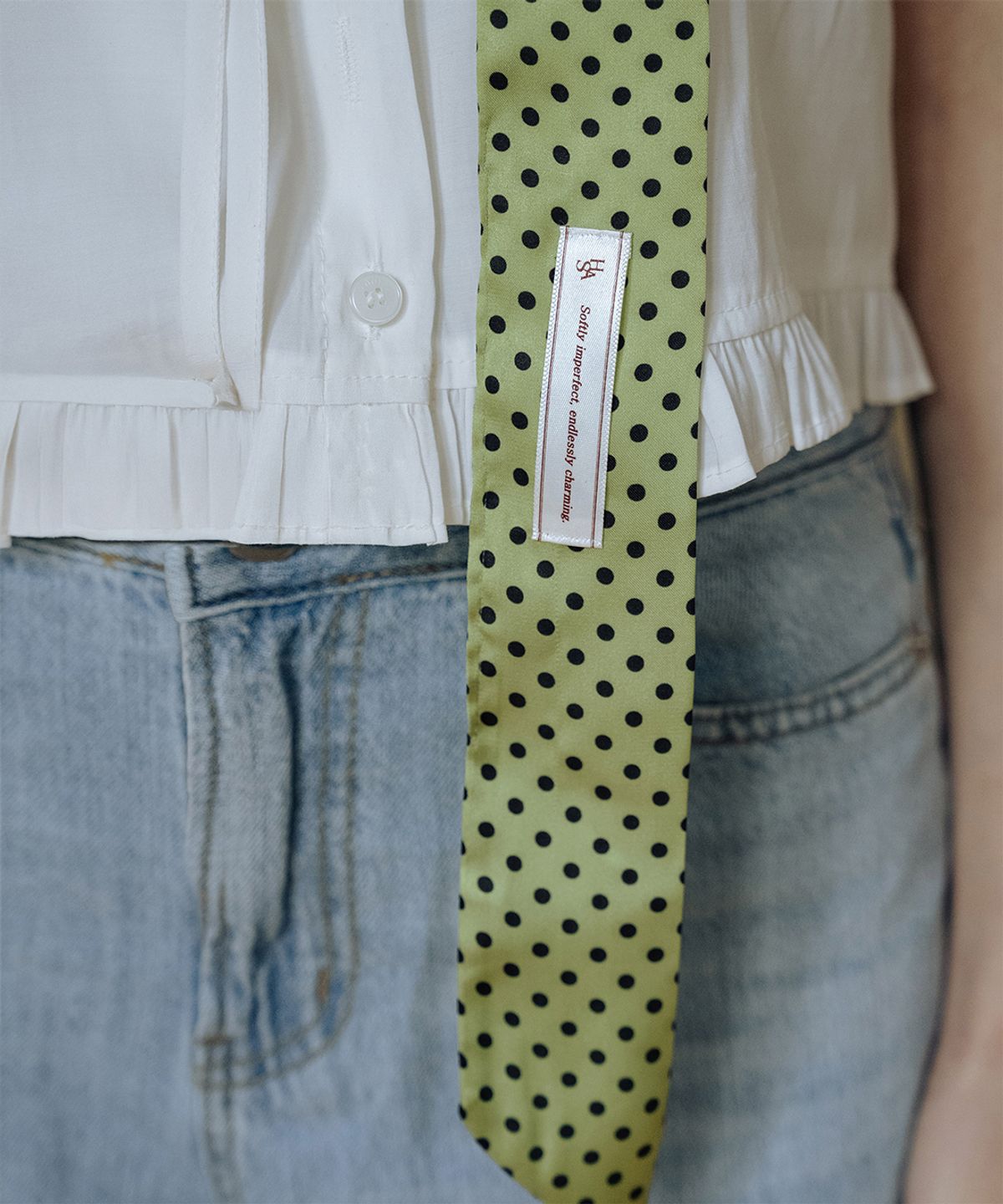 하스(HAS) HML016 Green Dot Satin Skinny Scarf