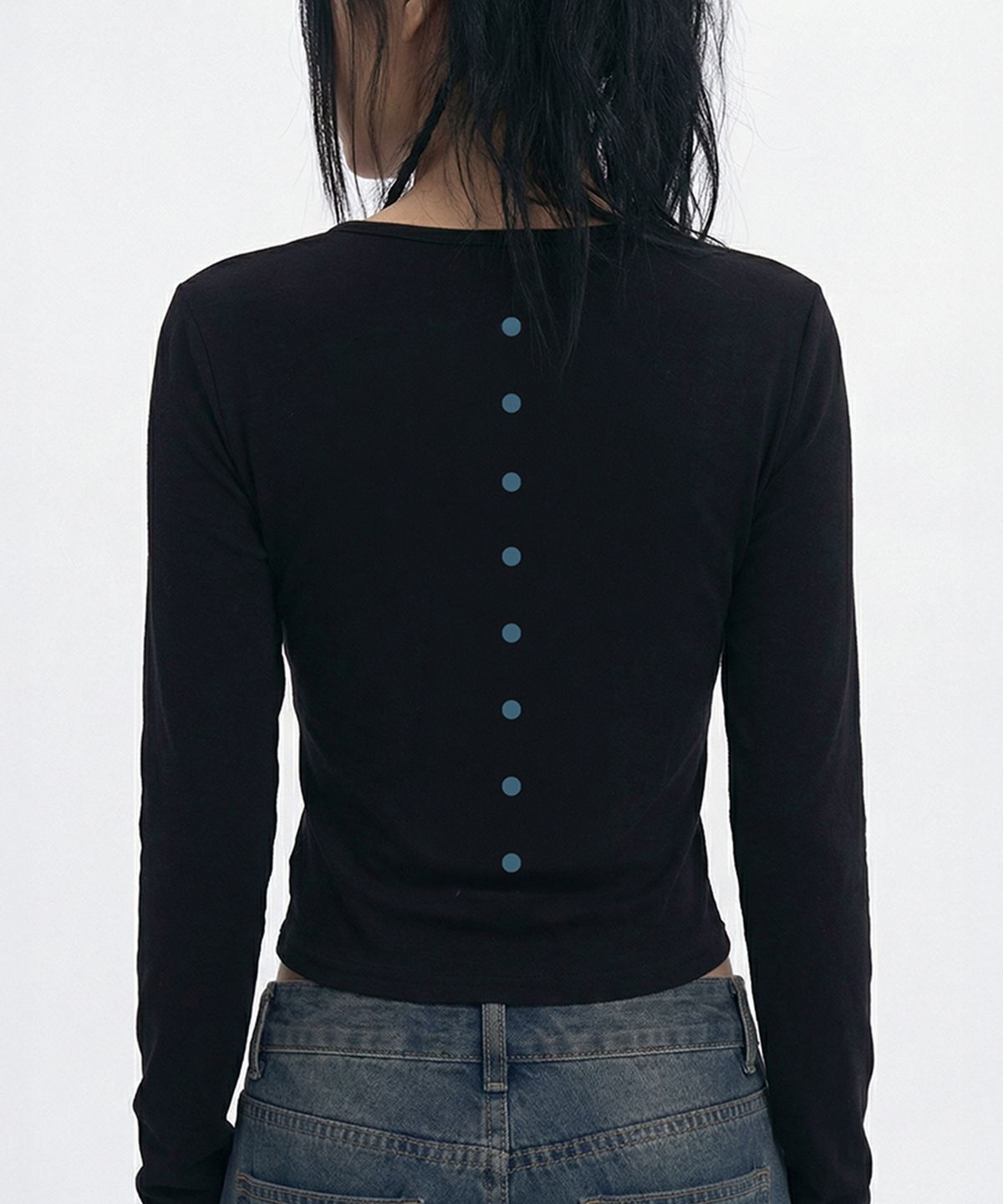 그레이버(GRAVER) [WOMAN]LINE DOTS U넥 롱슬리브_2color
