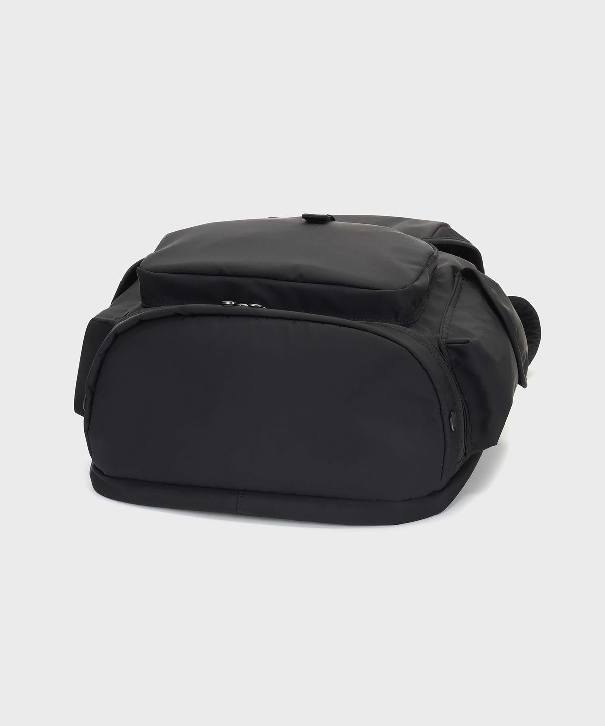 세르지오 타키니(SERGIO TACCHINI) U 경량 플랩 백팩 (Black)