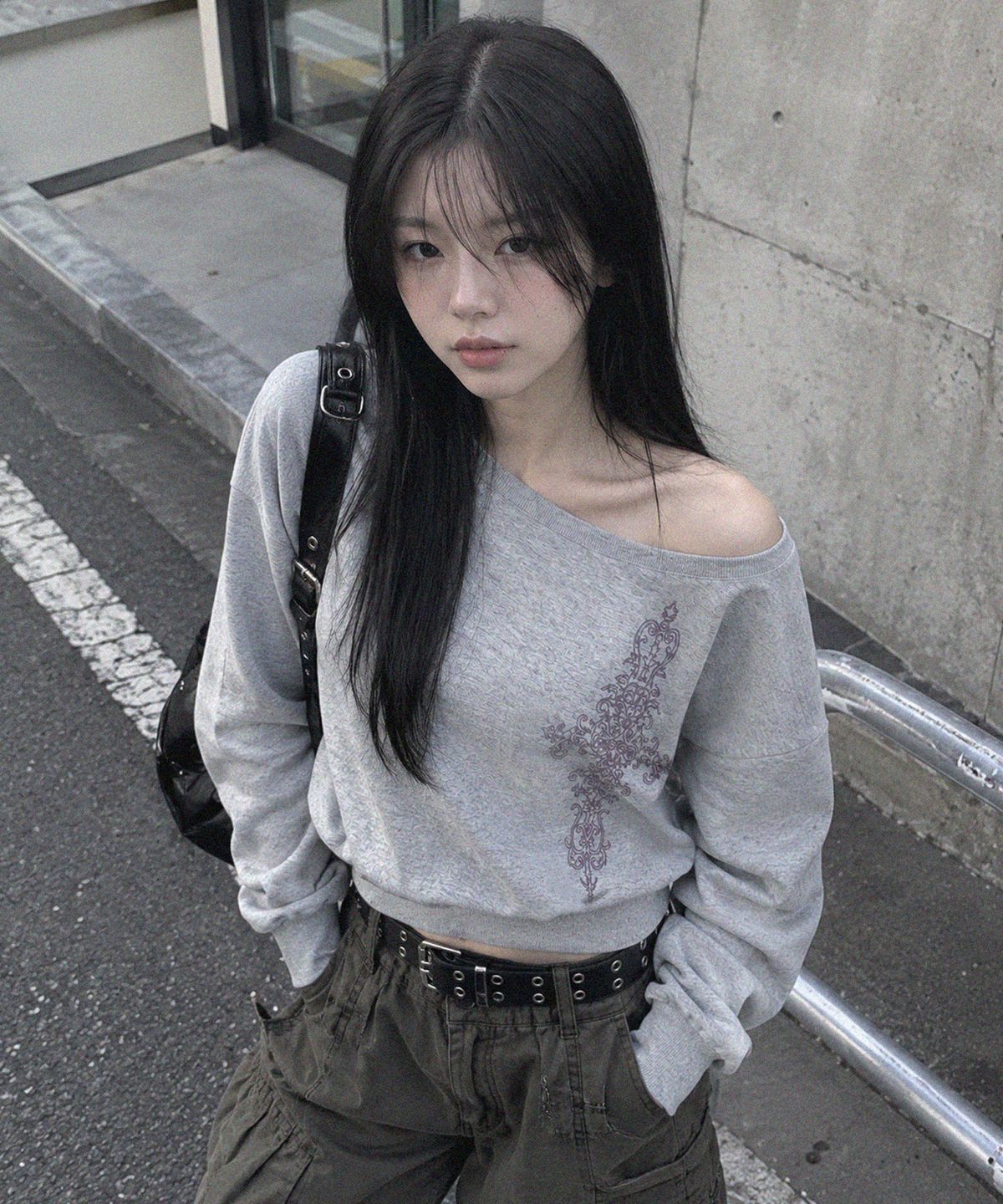 그레이버(GRAVER) [WOMAN]SIM CROSS원숄더 맨투맨_GRAY