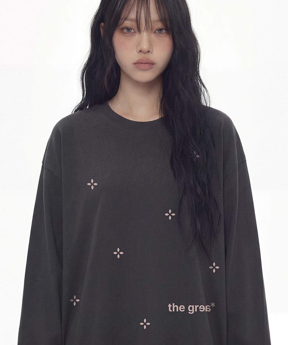 그레이버(GRAVER) [UNISEX]PETAL 롱슬리브 티셔츠_3color