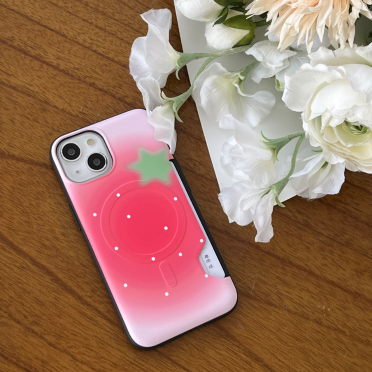 케이스크림(CASECREAM) [맥세이프+카드수납+범퍼 케이스] blur fruits strawberry