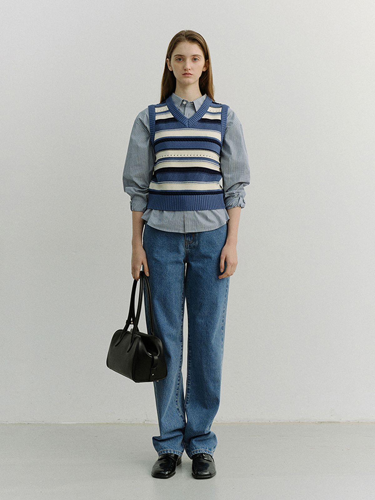 던스트(DUNST) UNISEX CRAFTED STRIPED KNIT VEST_UDSW6B123_BLUE / CREAM