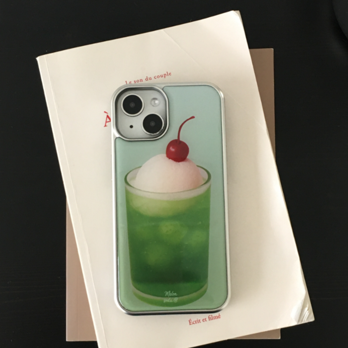 케이스크림(CASECREAM) [+맥세이프] 메론소다 [실버 에폭시 범퍼 케이스]